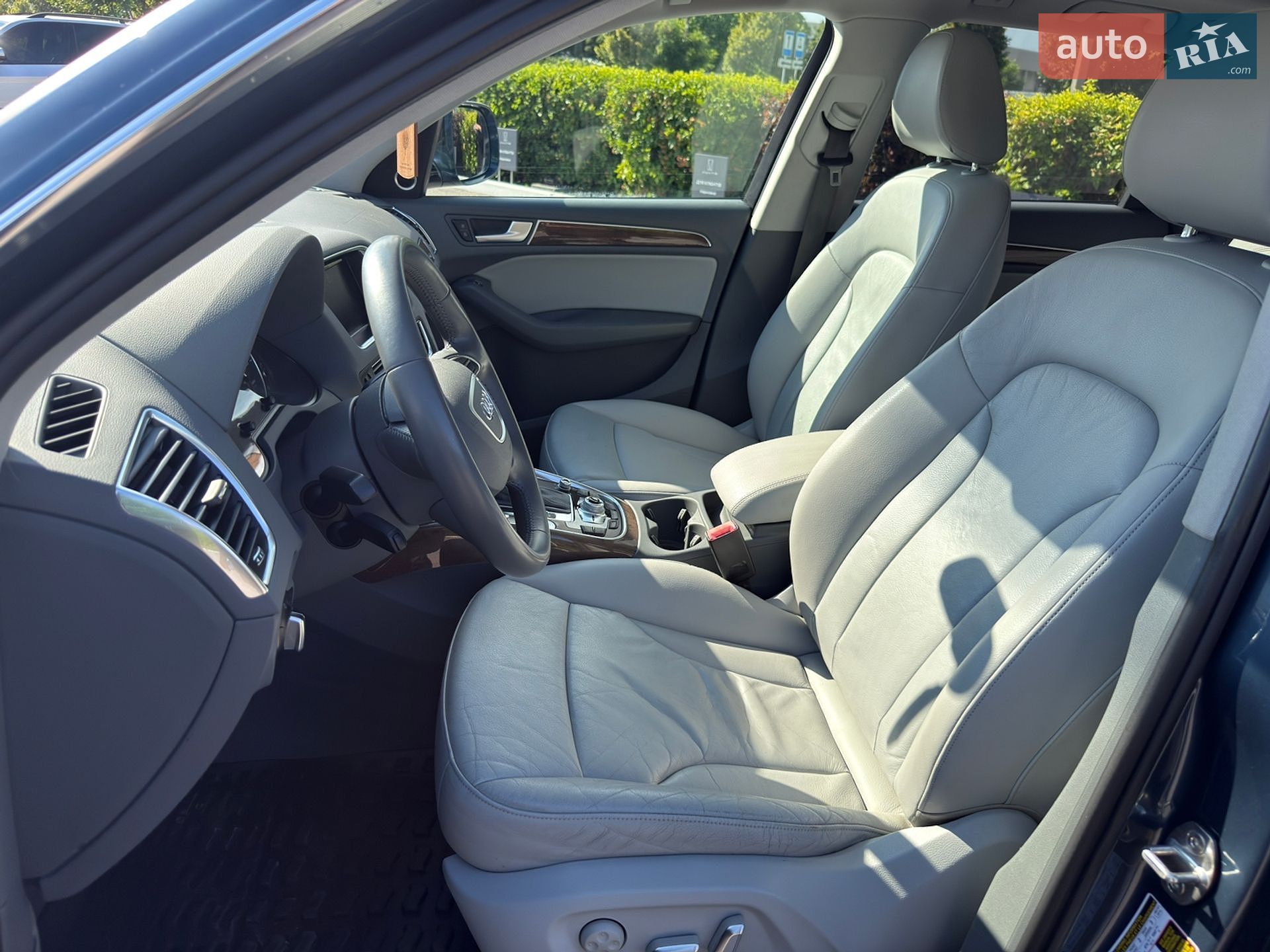 Audi Q5 2016 VIN WA1L2AFP6GA121972 фото оголошення 64 з 92