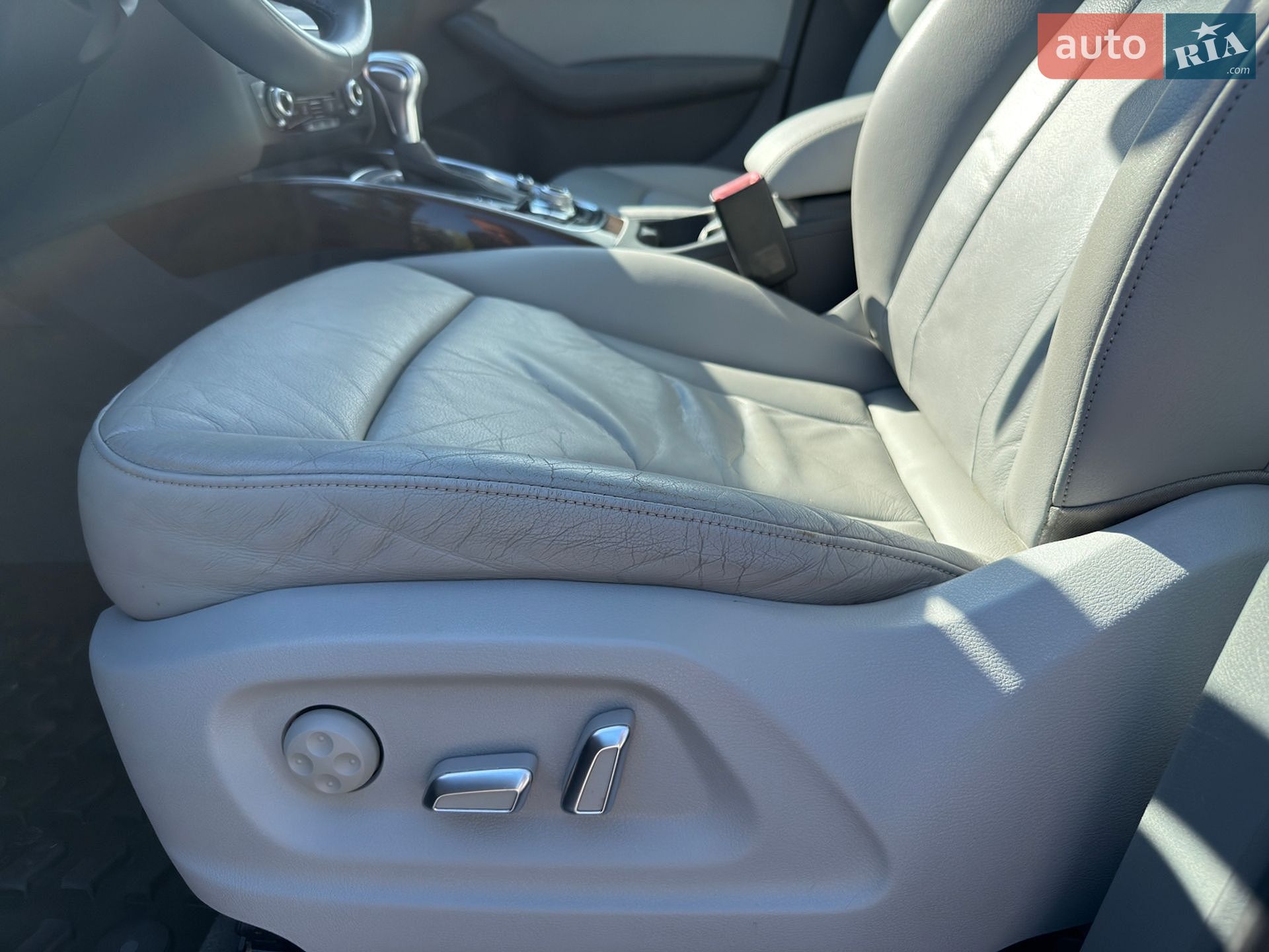 Audi Q5 2016 VIN WA1L2AFP6GA121972 фото оголошення 70 з 92