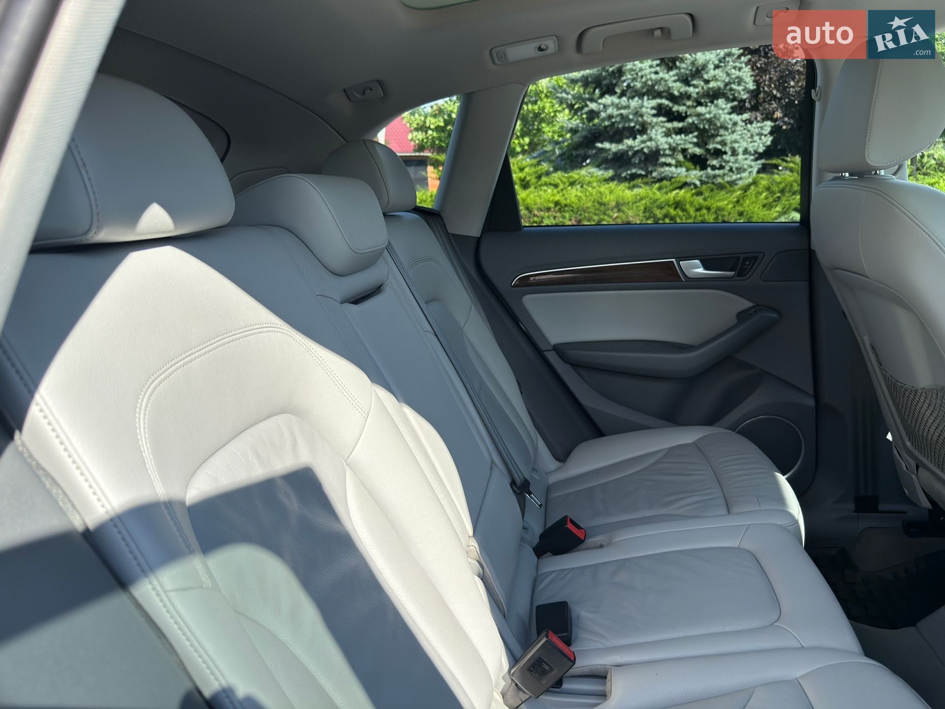 Audi Q5 2016 VIN WA1L2AFP6GA121972 фото оголошення 79 з 92