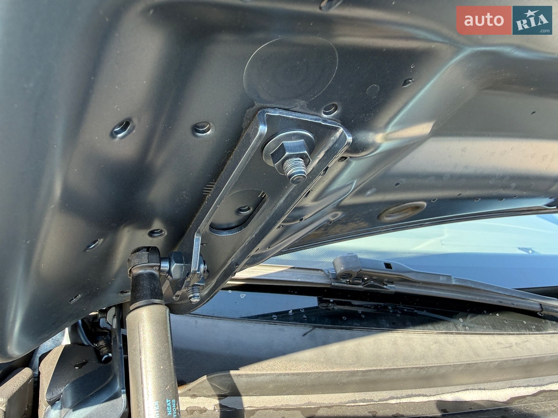 Audi Q5 2016 VIN WA1L2AFP6GA121972 фото оголошення 90 з 92