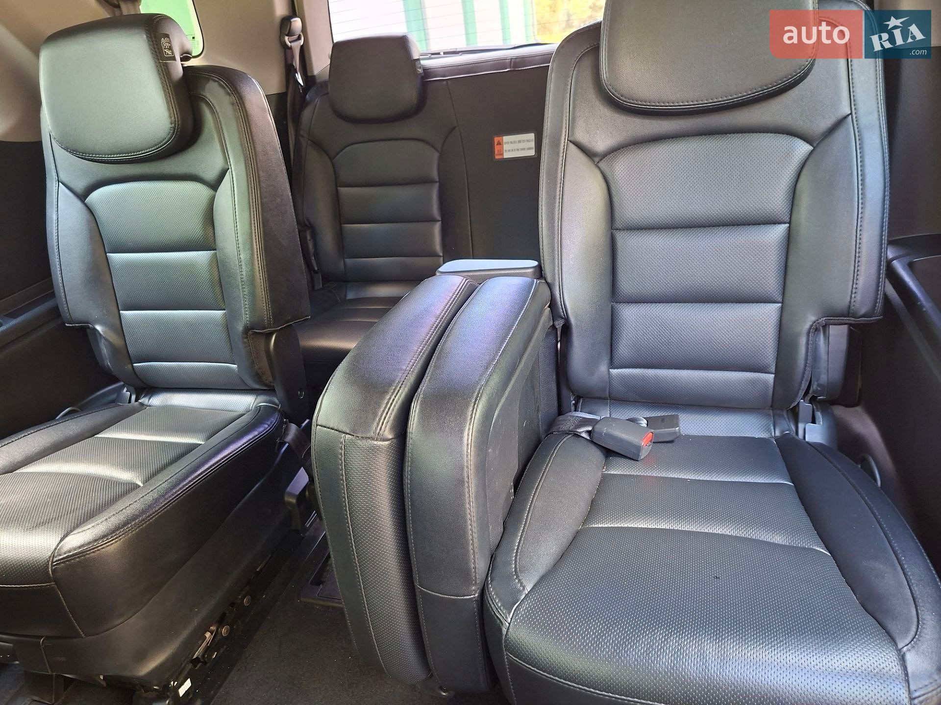 SsangYong Korando Turismo 2017 VIN KPBKJ2AE1HP119827 фото оголошення 30 з 69