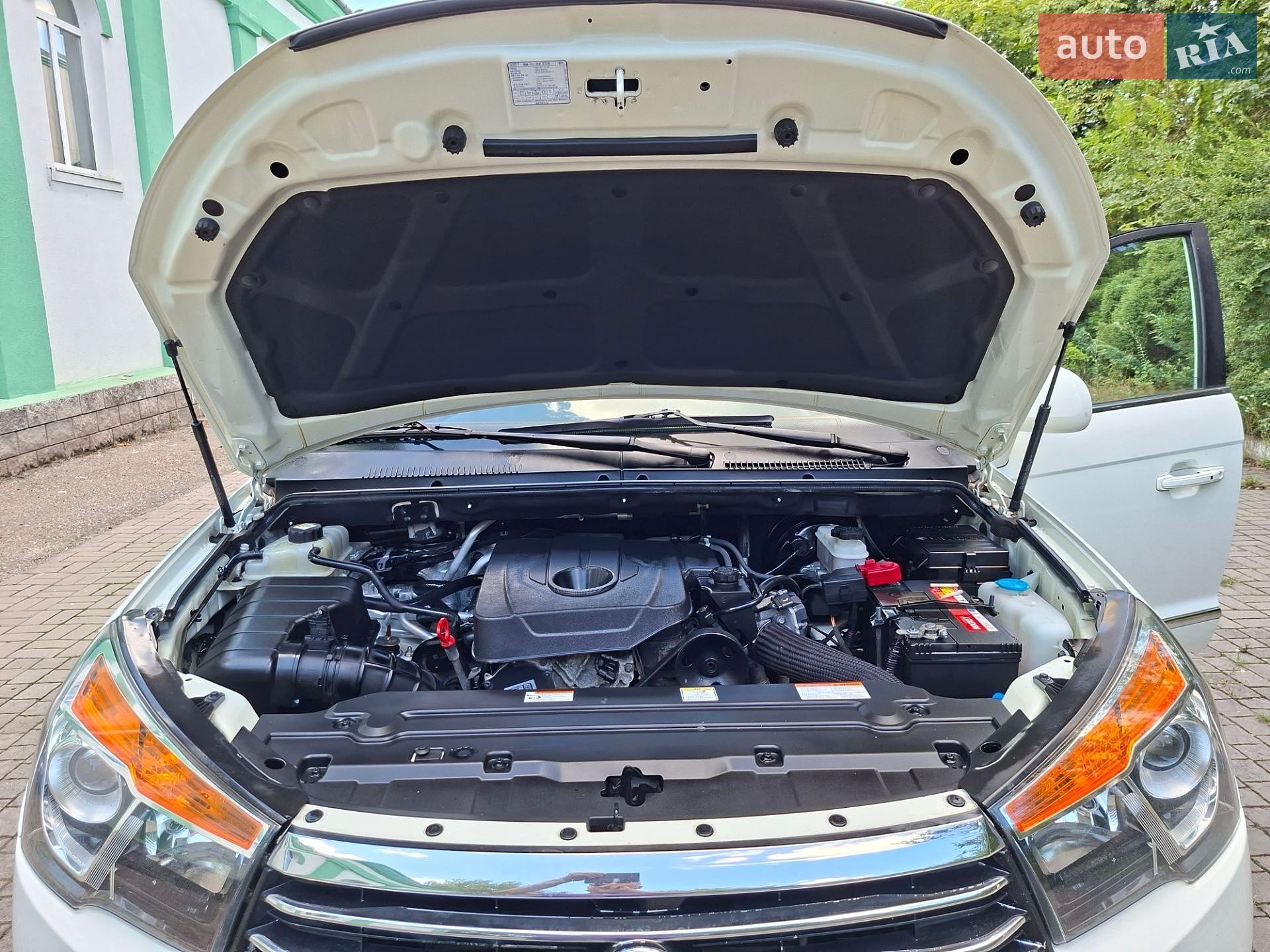 SsangYong Korando Turismo 2017 VIN KPBKJ2AE1HP119827 фото оголошення 65 з 69