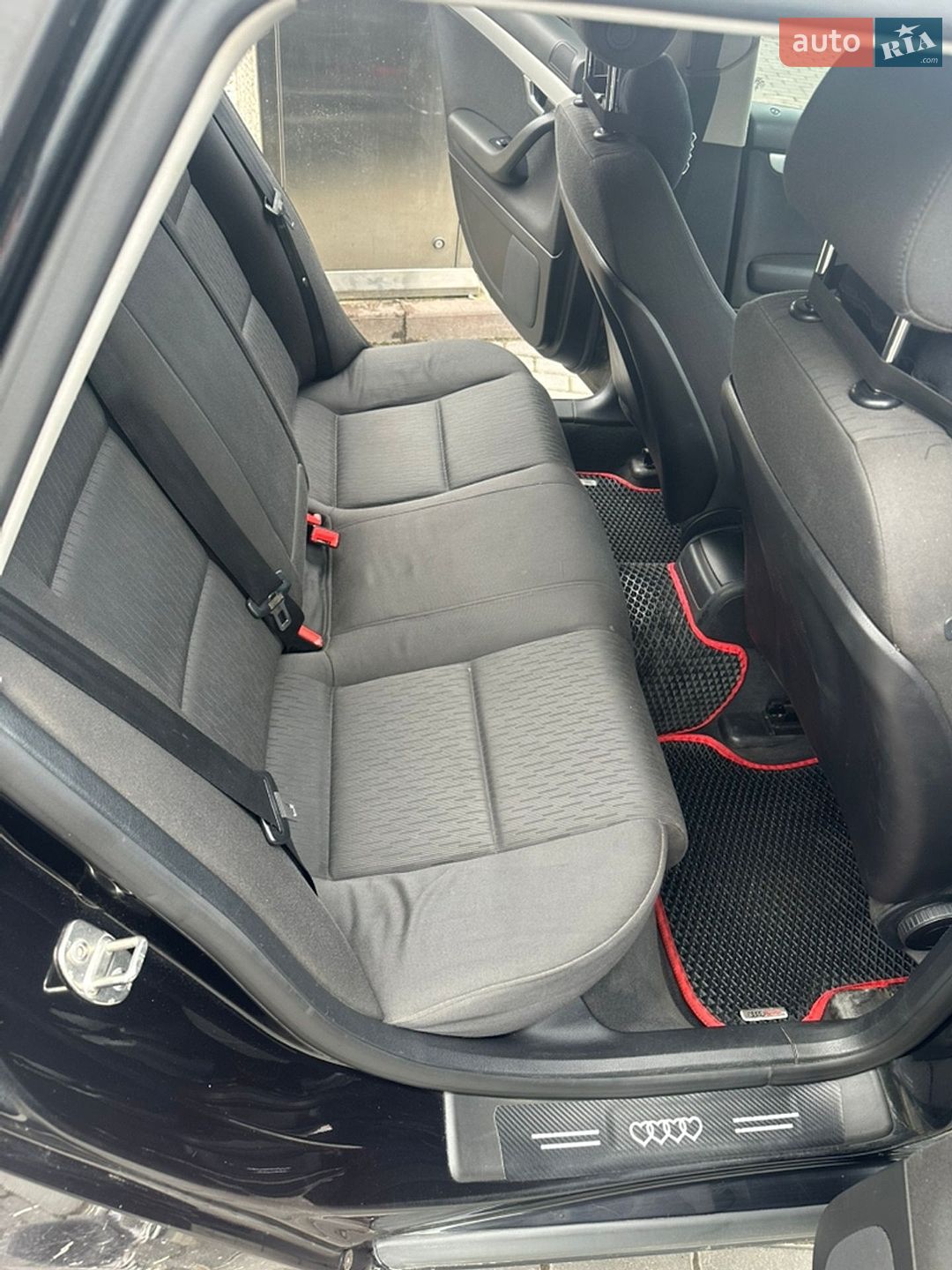 Audi A4 2007 VIN WAUZZZ8E88A074724 фото оголошення 3 з 6