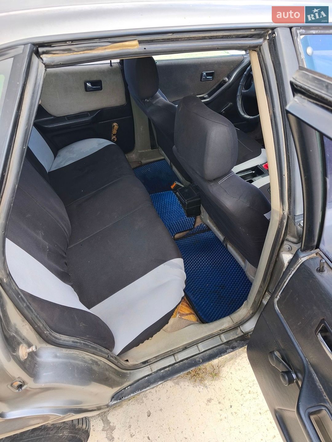 Audi 80 1987 VIN WAUZZZ89ZHA411662 фото оголошення 6 з 7