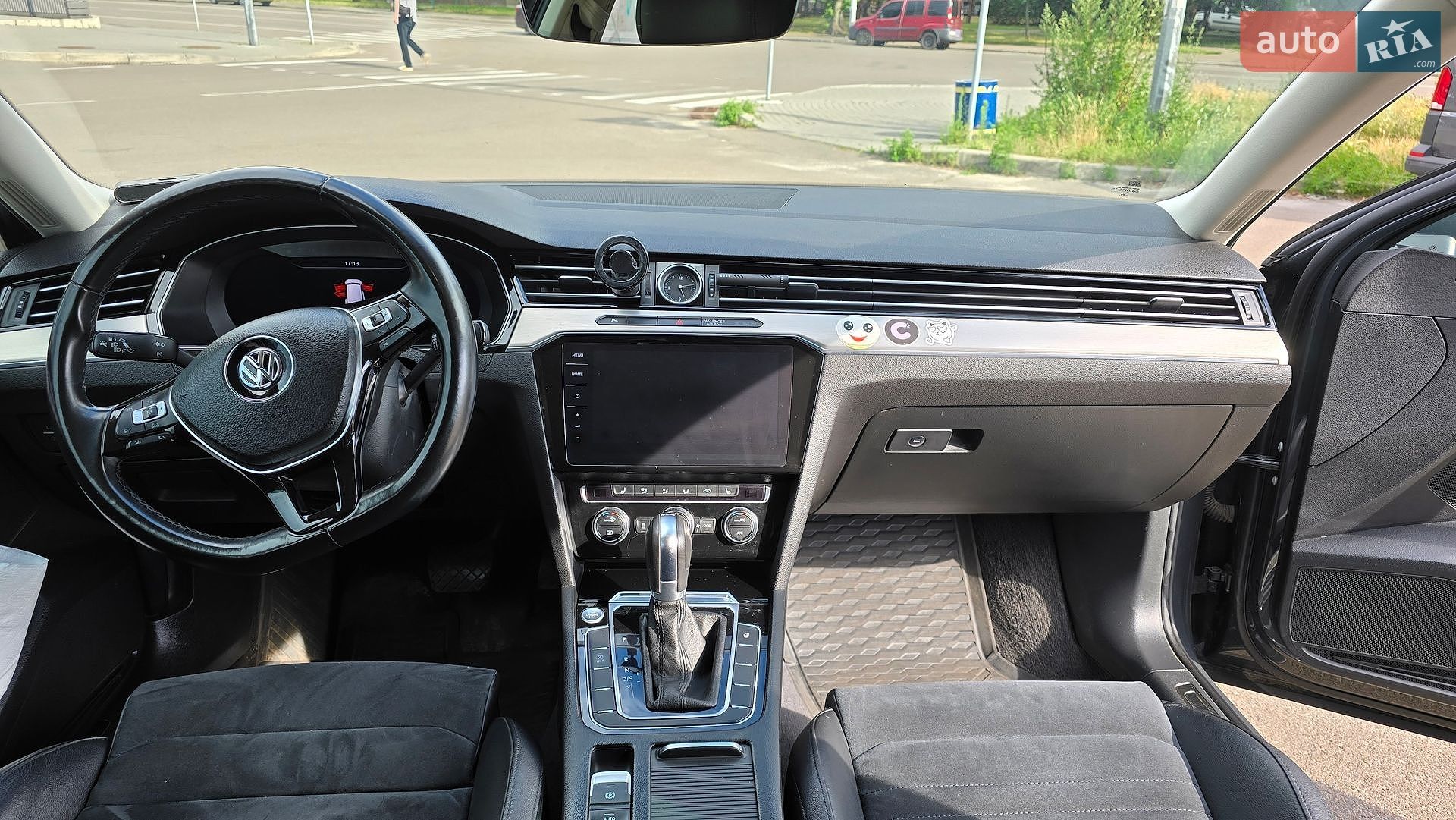 Volkswagen Passat 2018 VIN WVWZZZ3CZJE210643 фото оголошення 18 з 40