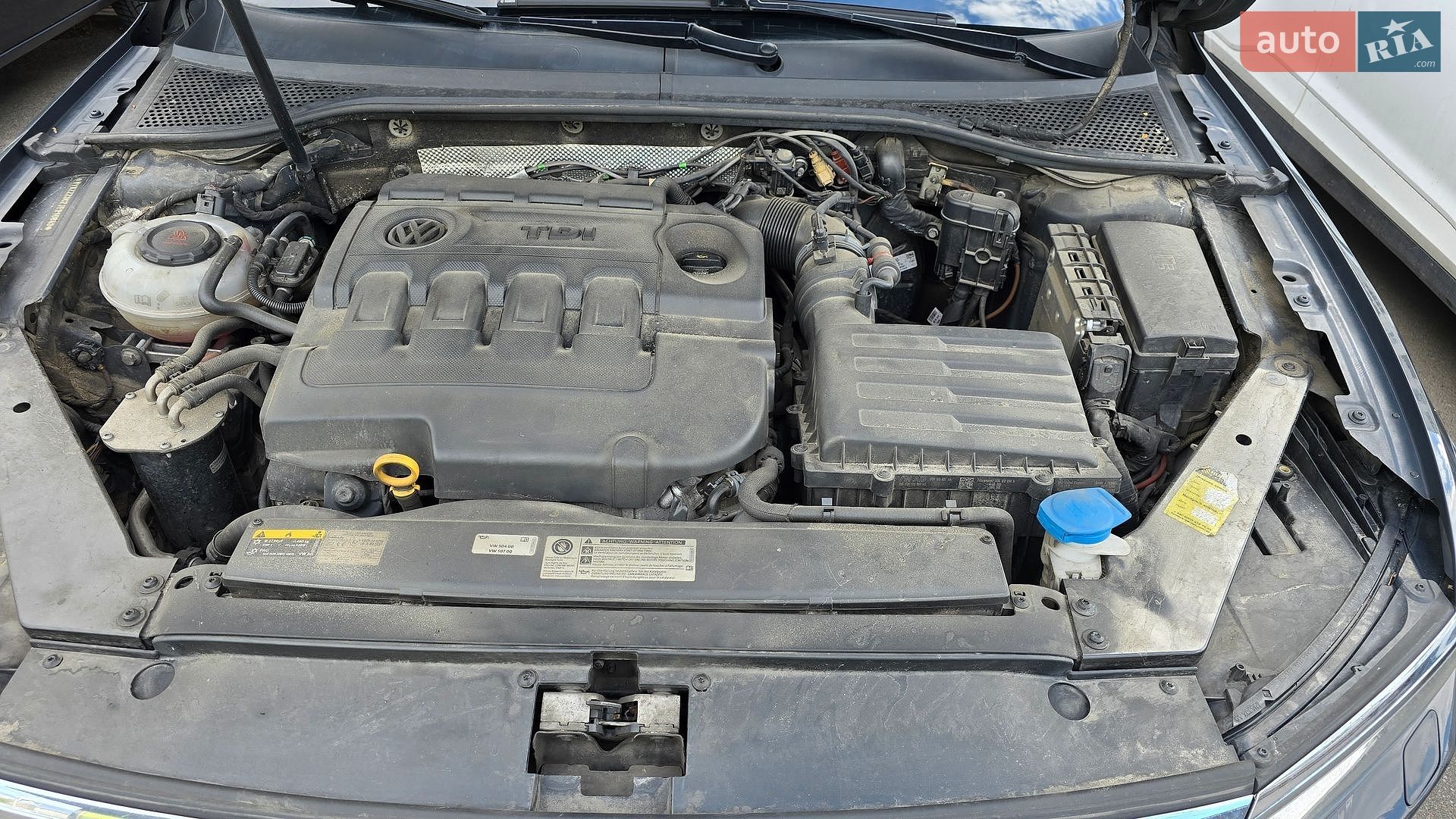 Volkswagen Passat 2018 VIN WVWZZZ3CZJE210643 фото оголошення 40 з 40
