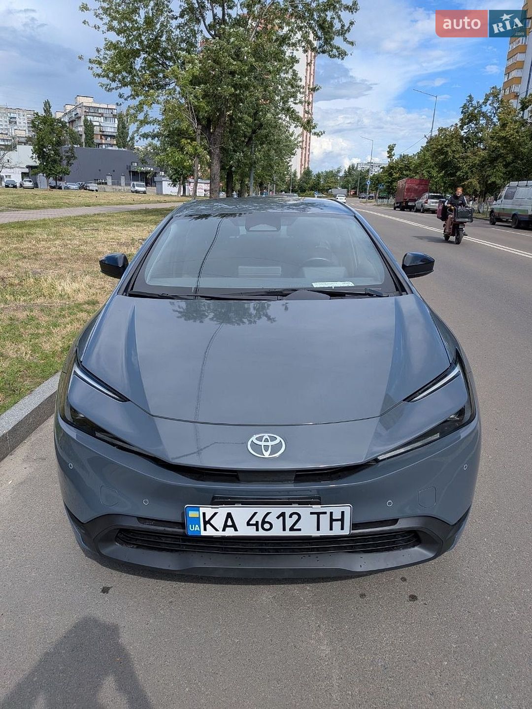 Toyota Prius 2024 VIN JTDACAAU8R3025646 фото оголошення 4 з 34
