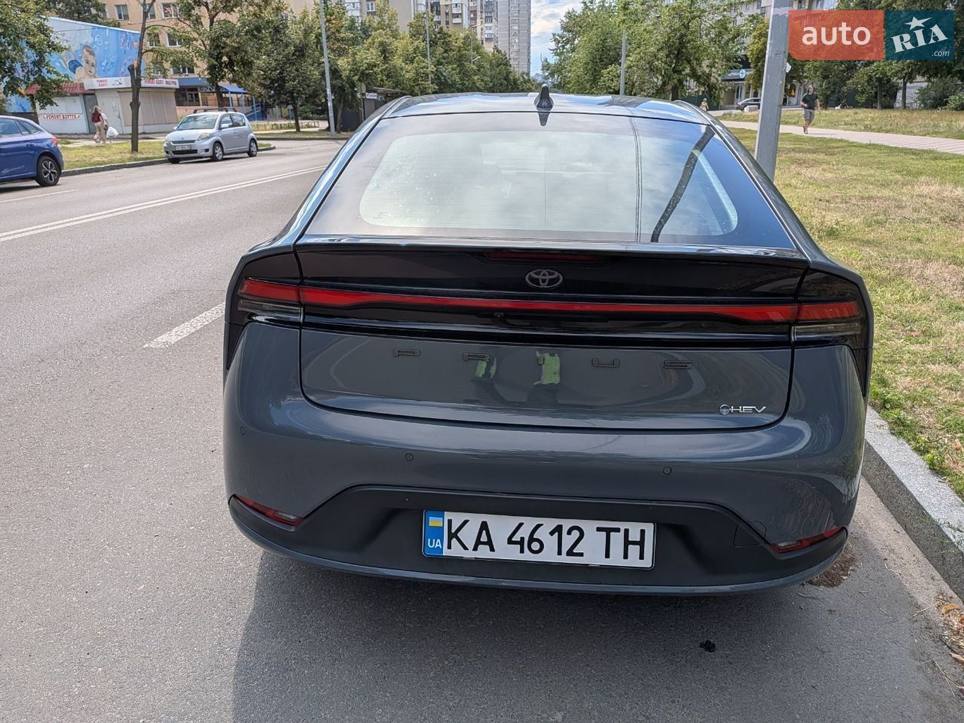 Toyota Prius 2024 VIN JTDACAAU8R3025646 фото оголошення 9 з 34