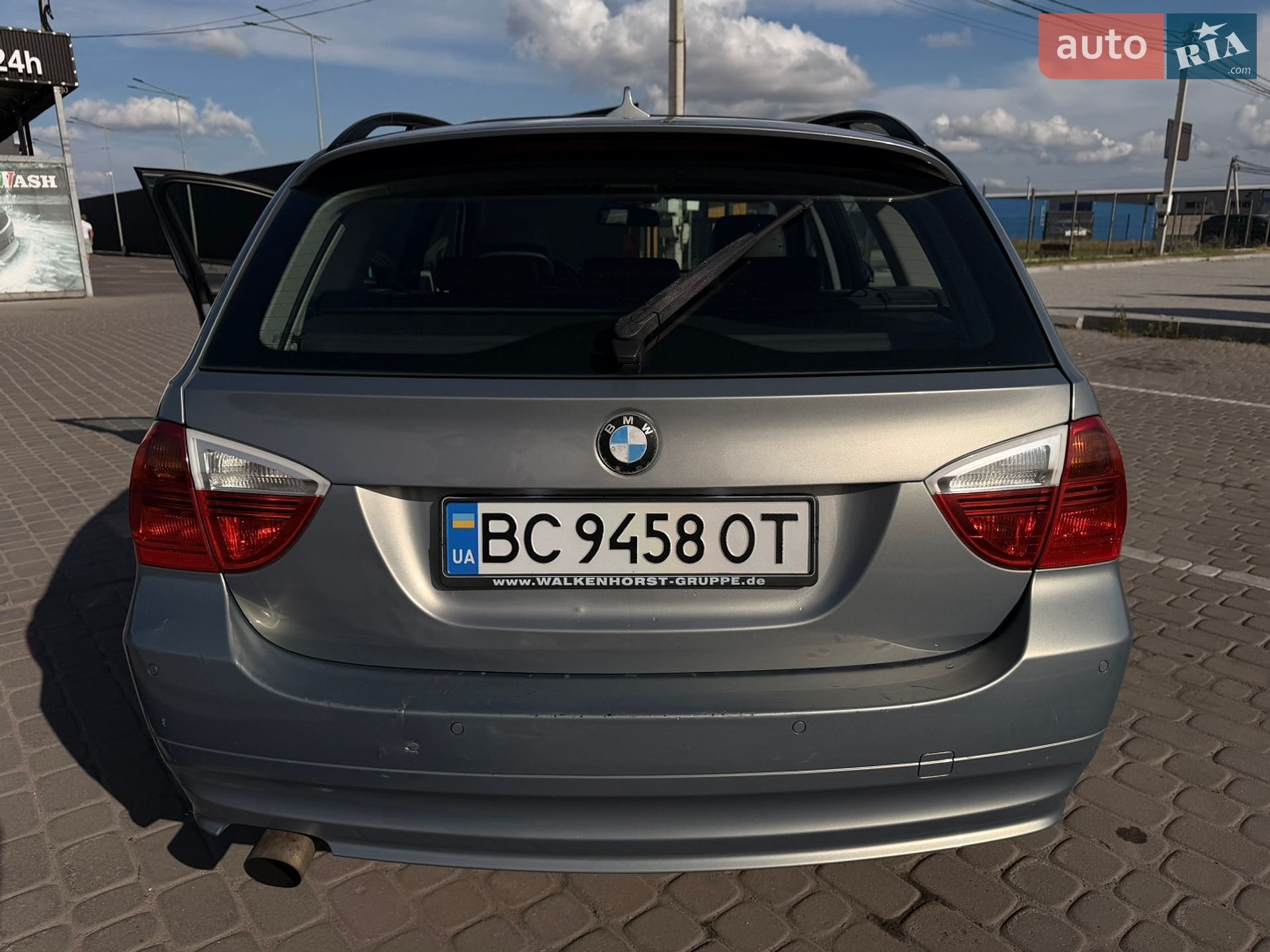 BMW 3 Series 2006 VIN WBAVR71050FT31265 фото оголошення 3 з 15