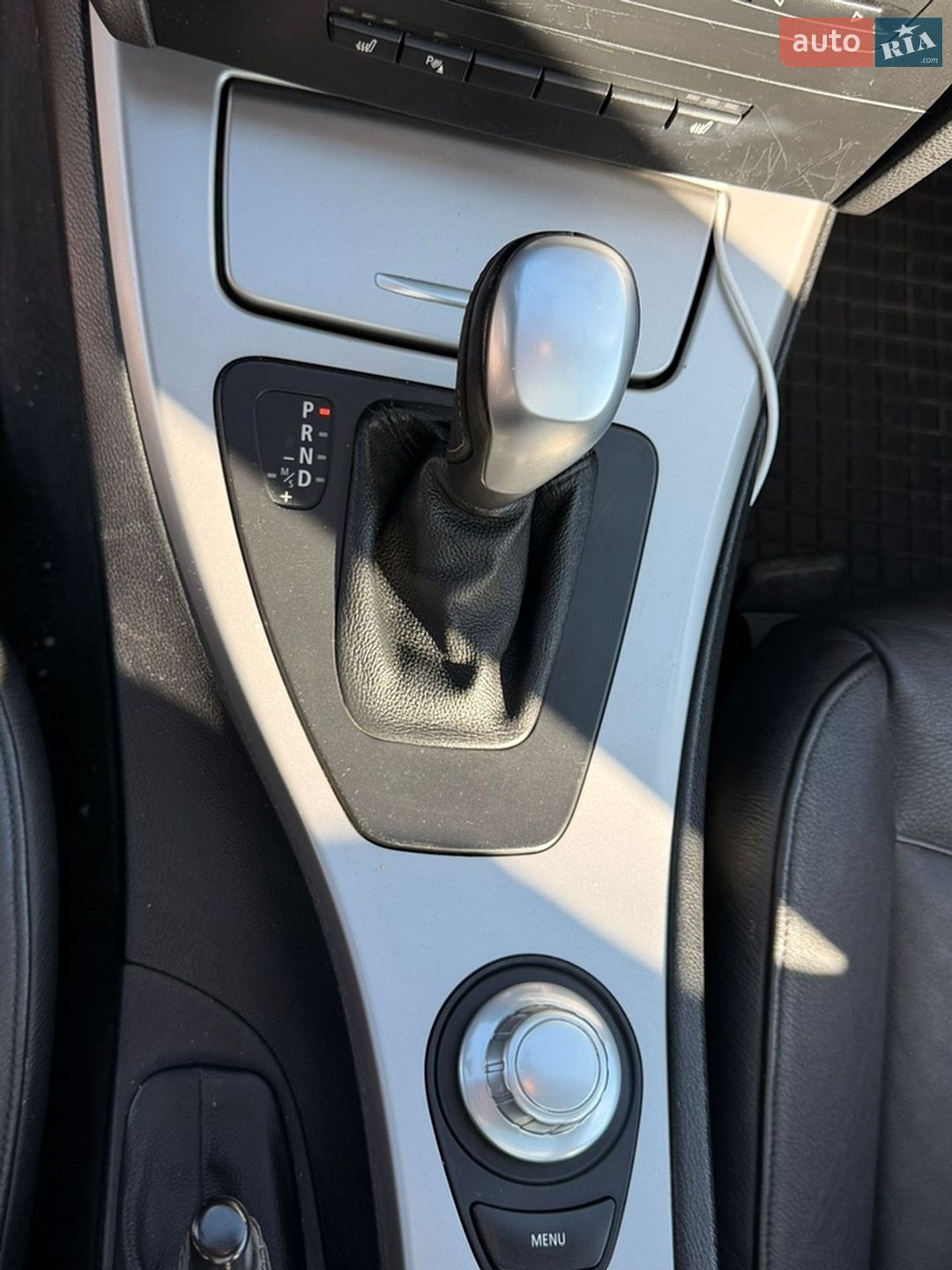 BMW 3 Series 2006 VIN WBAVR71050FT31265 фото оголошення 9 з 15