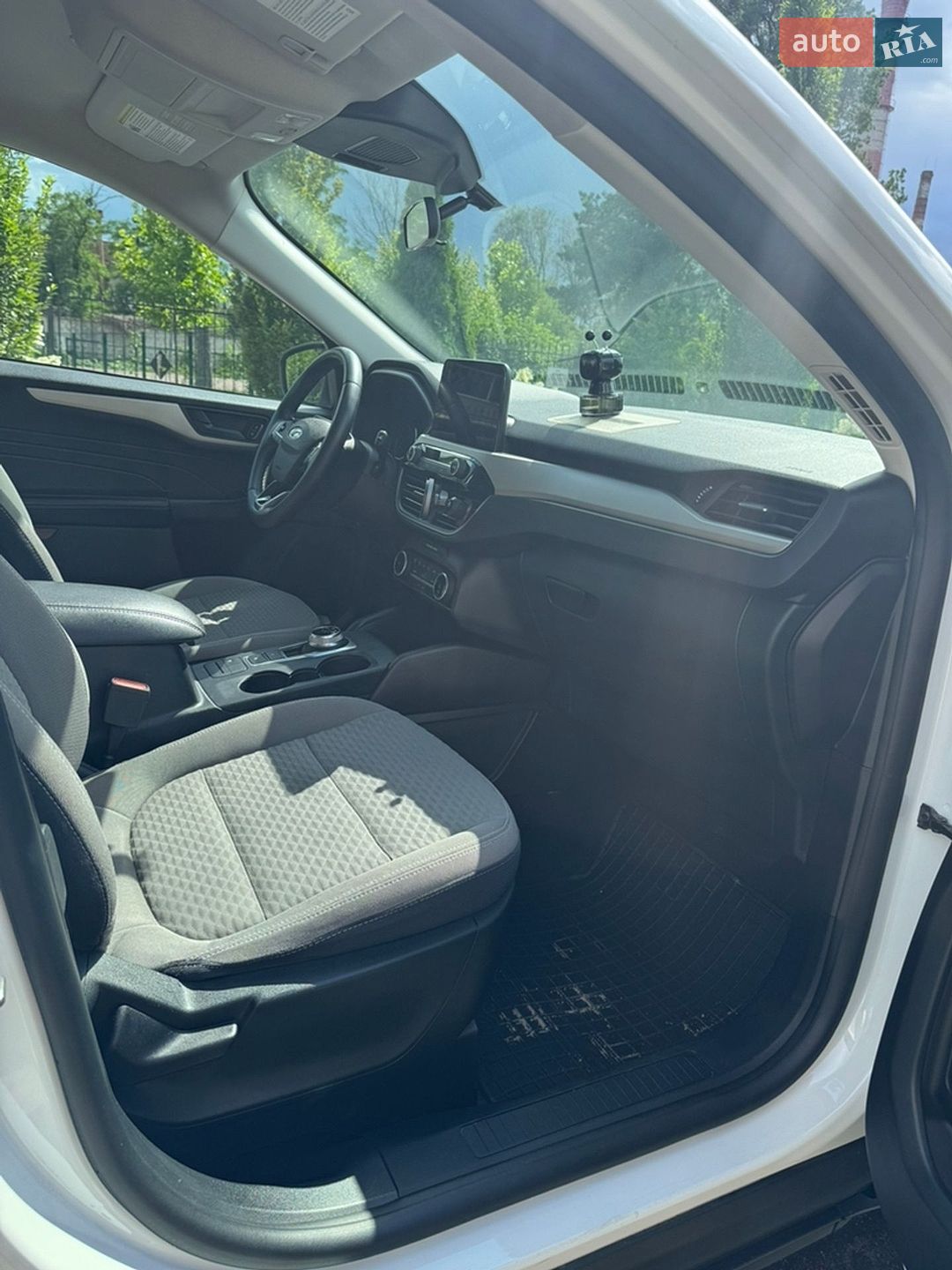 Ford Escape 2022 VIN 1FMCU0BZXNUA07207 фото оголошення 15 з 25