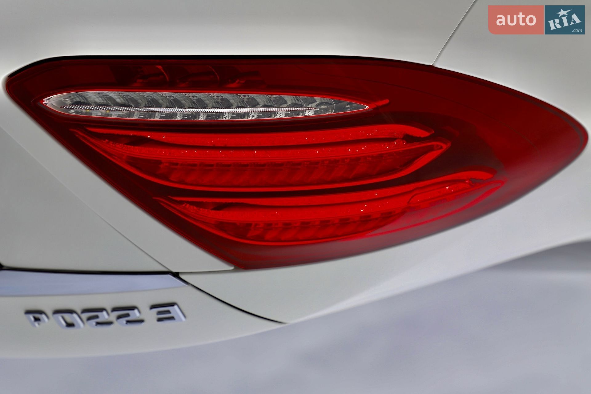 Mercedes-Benz E-Class 2019 VIN WDDZF0EB1KA665766 фото оголошення 8 з 161