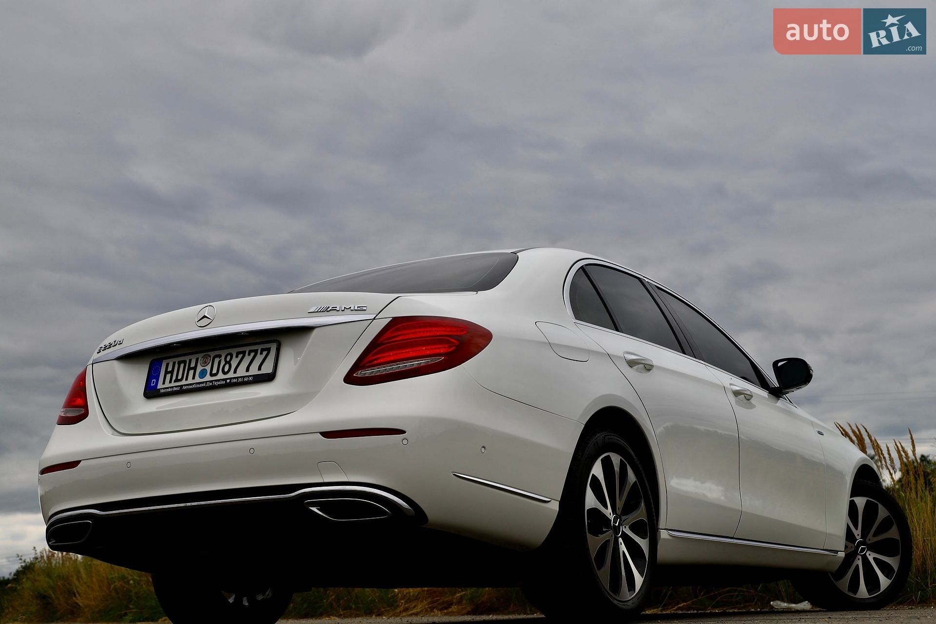 Mercedes-Benz E-Class 2019 VIN WDDZF0EB1KA665766 фото оголошення 38 з 161