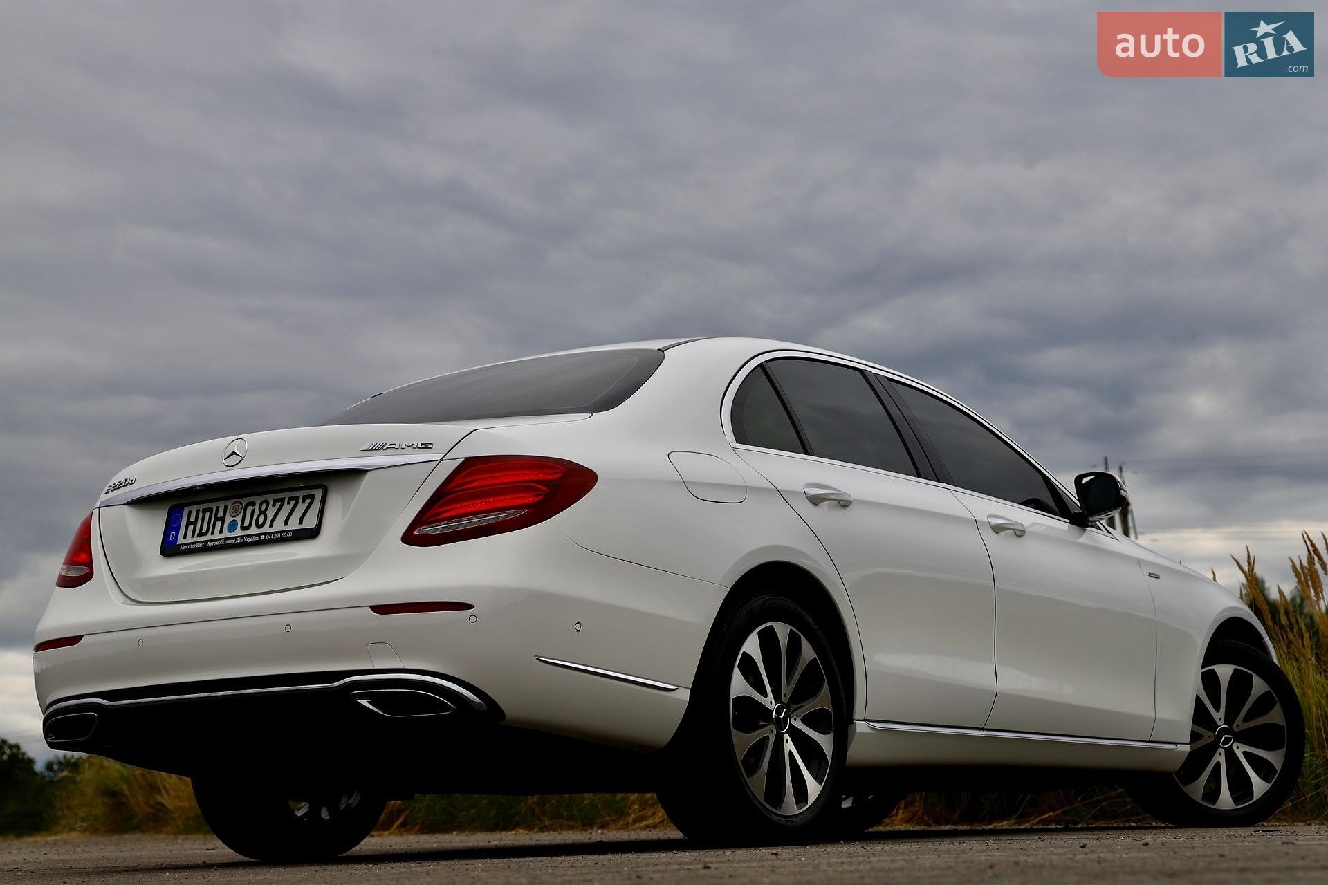 Mercedes-Benz E-Class 2019 VIN WDDZF0EB1KA665766 фото оголошення 39 з 161
