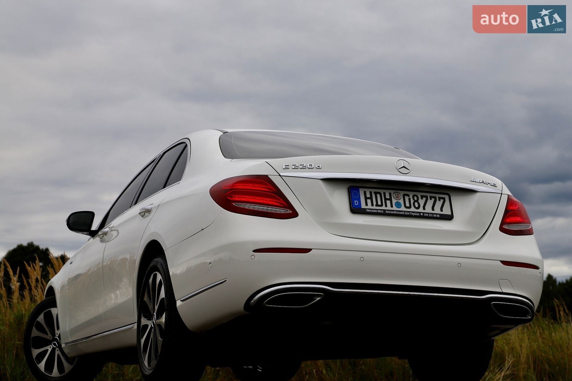 Mercedes-Benz E-Class 2019 VIN WDDZF0EB1KA665766 фото оголошення 40 з 161