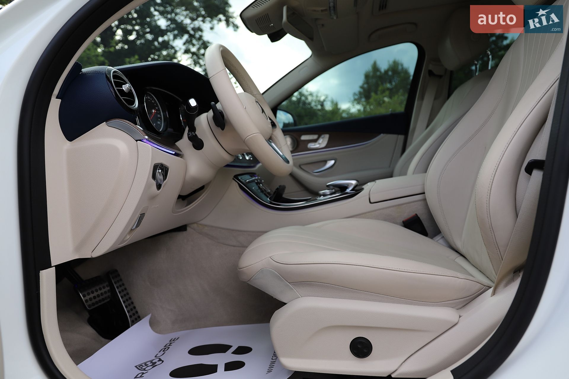 Mercedes-Benz E-Class 2019 VIN WDDZF0EB1KA665766 фото оголошення 60 з 161