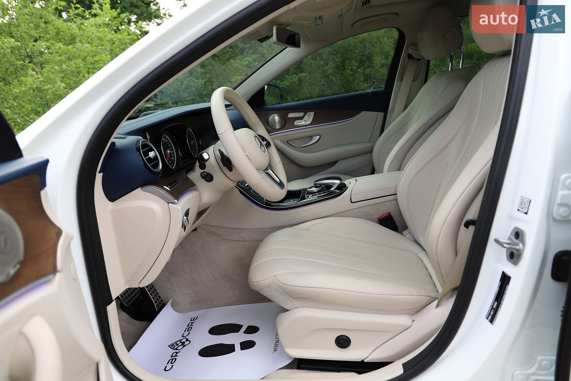Mercedes-Benz E-Class 2019 VIN WDDZF0EB1KA665766 фото оголошення 63 з 161