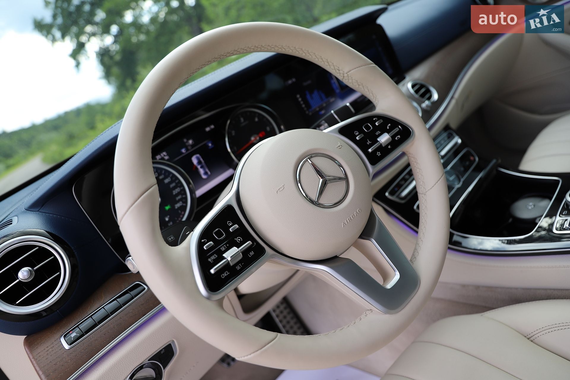 Mercedes-Benz E-Class 2019 VIN WDDZF0EB1KA665766 фото оголошення 67 з 161