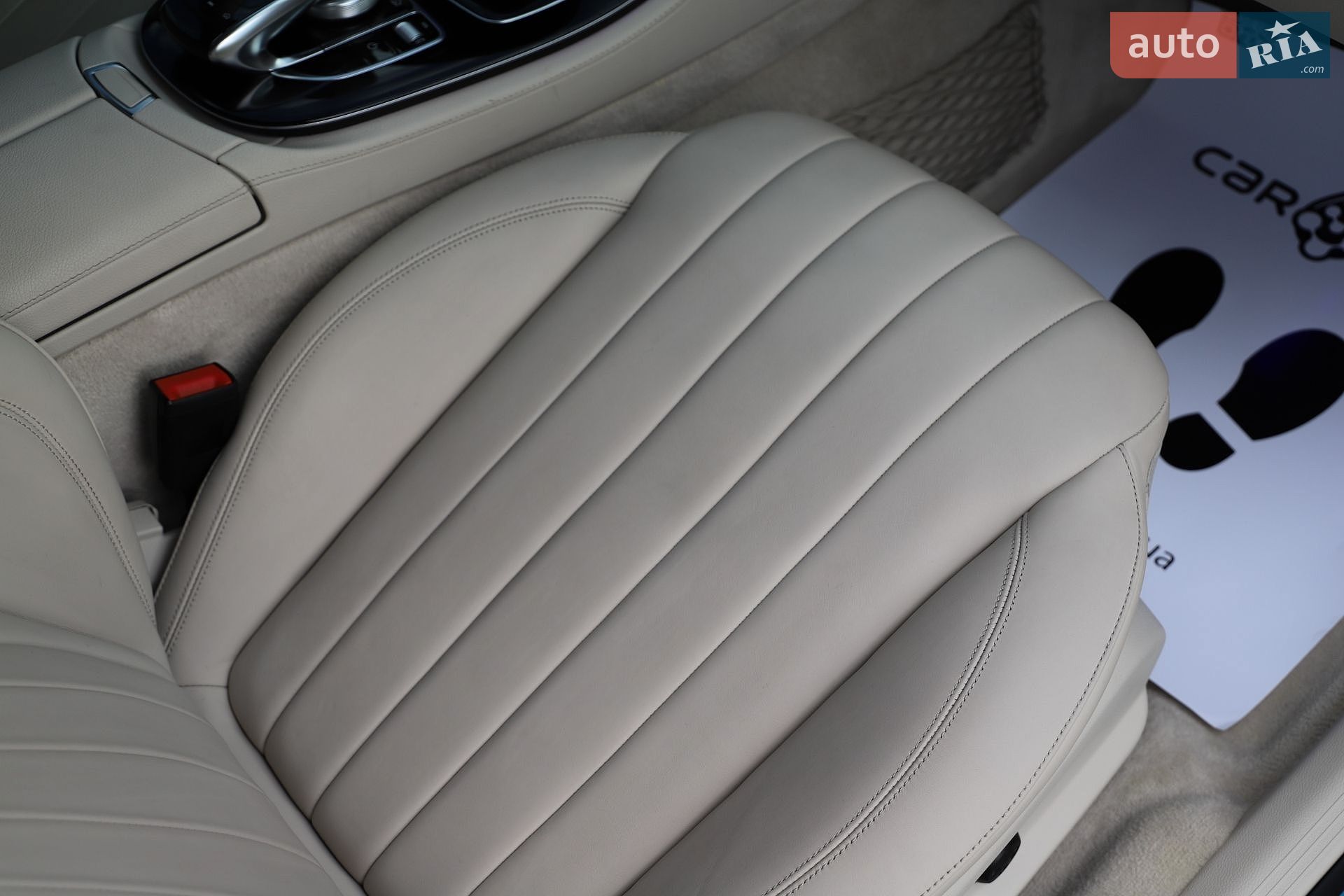 Mercedes-Benz E-Class 2019 VIN WDDZF0EB1KA665766 фото оголошення 100 з 161