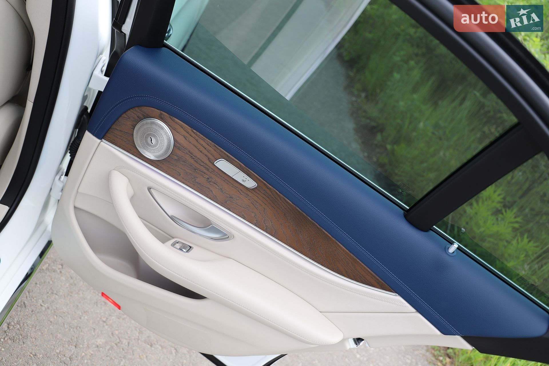 Mercedes-Benz E-Class 2019 VIN WDDZF0EB1KA665766 фото оголошення 112 з 161