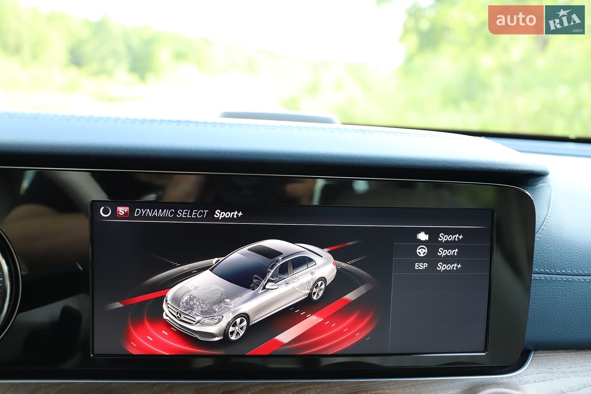 Mercedes-Benz E-Class 2019 VIN WDDZF0EB1KA665766 фото оголошення 145 з 161