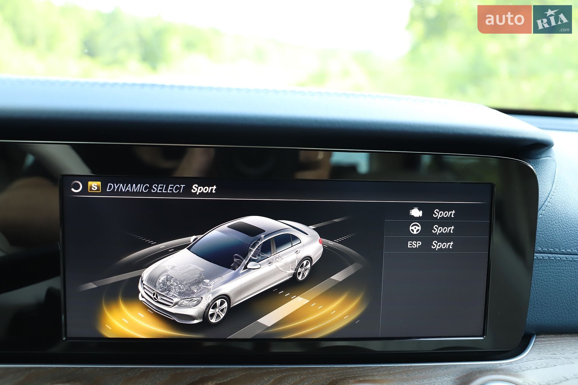 Mercedes-Benz E-Class 2019 VIN WDDZF0EB1KA665766 фото оголошення 148 з 161