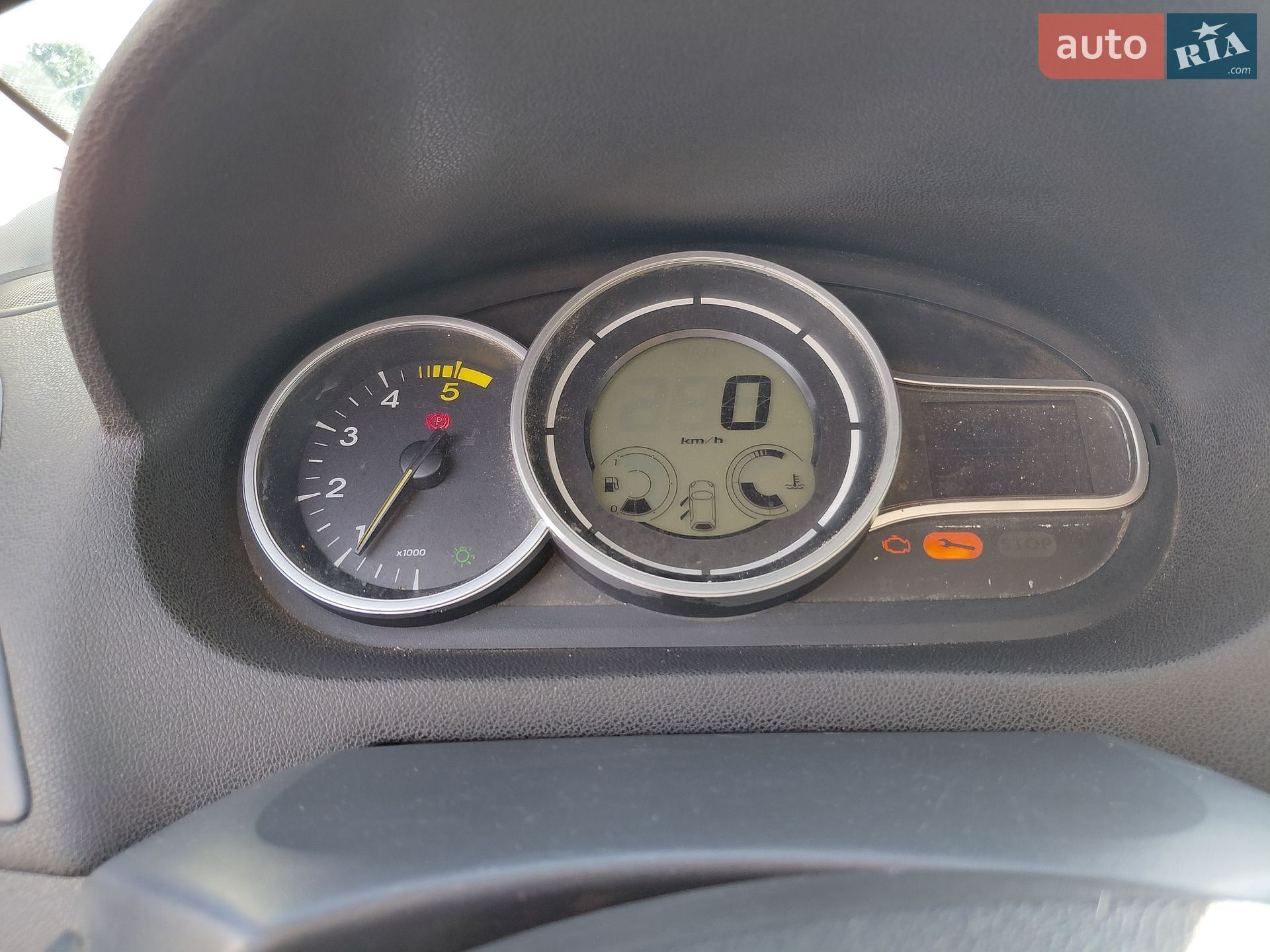 Renault Megane 2011 VIN VF1KZ8G0645419605 фото оголошення 2 з 4