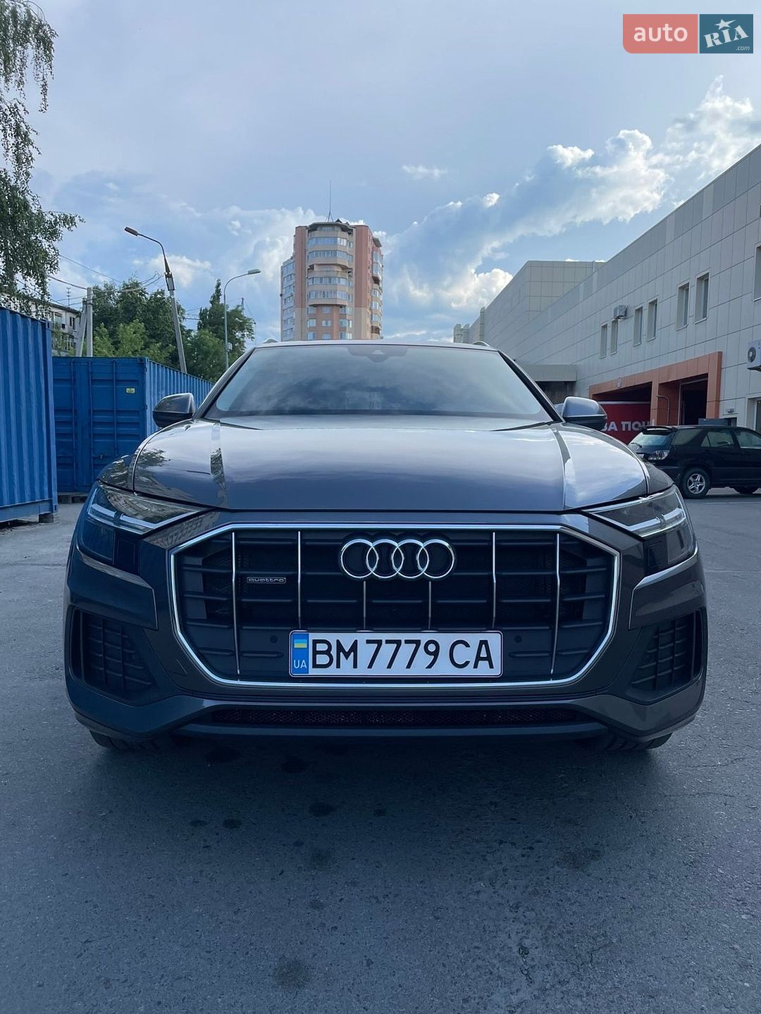 Audi Q8 2021 VIN WAUZZZF10MD028751 фото оголошення 2 з 11