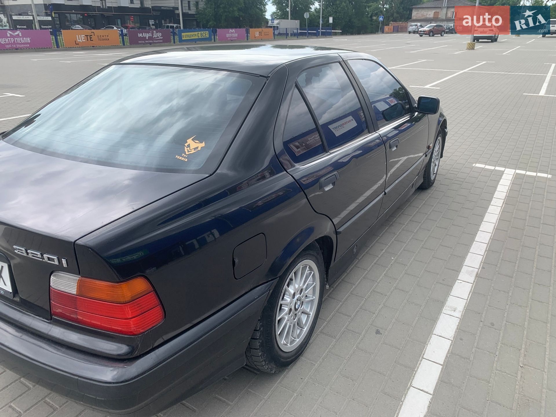 BMW 3 Series 1996 VIN WBACB510X0AN14657 фото оголошення 8 з 14
