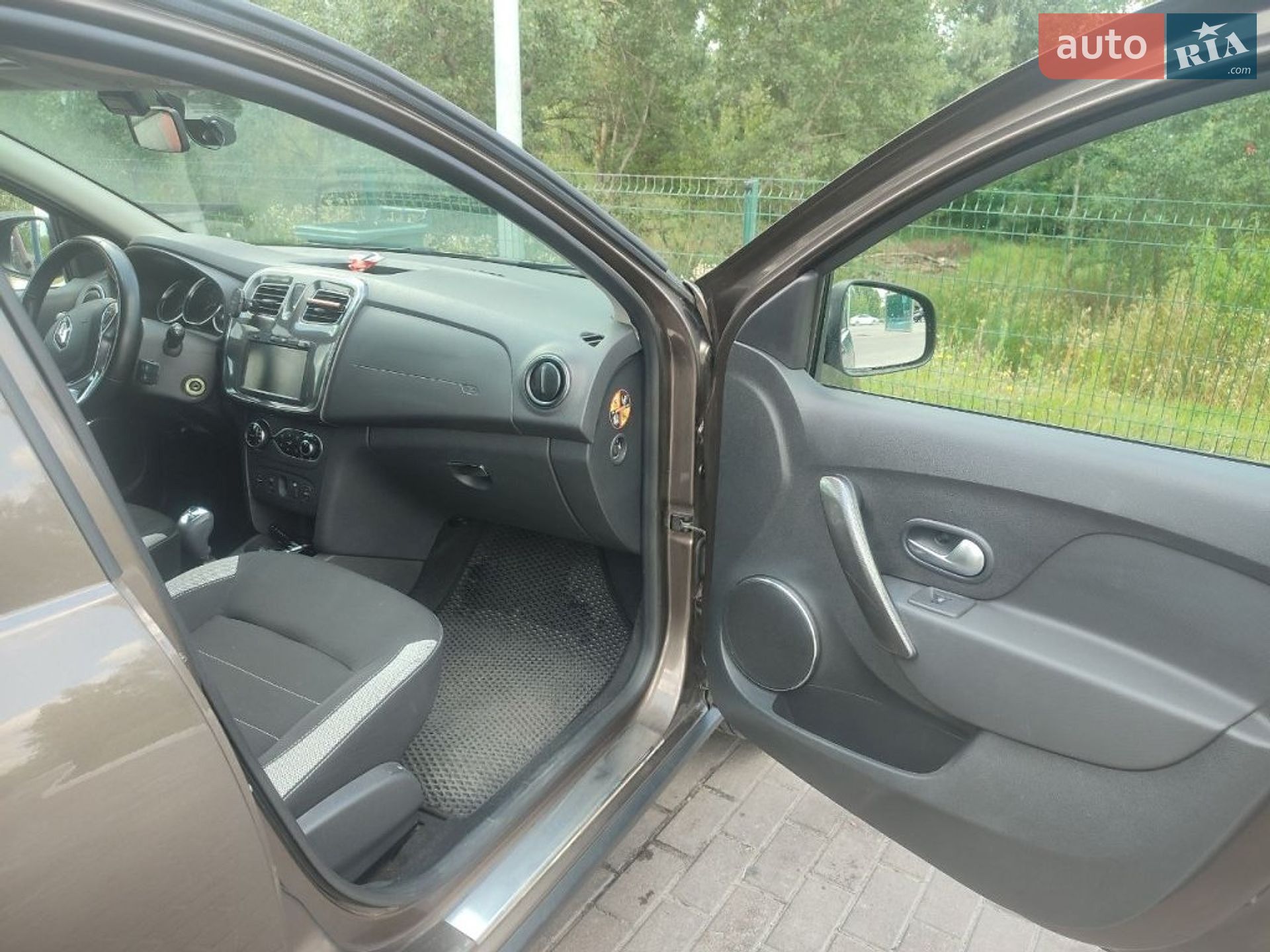 Renault Sandero 2021 VIN VF15SRA1A67830256 фото оголошення 5 з 13