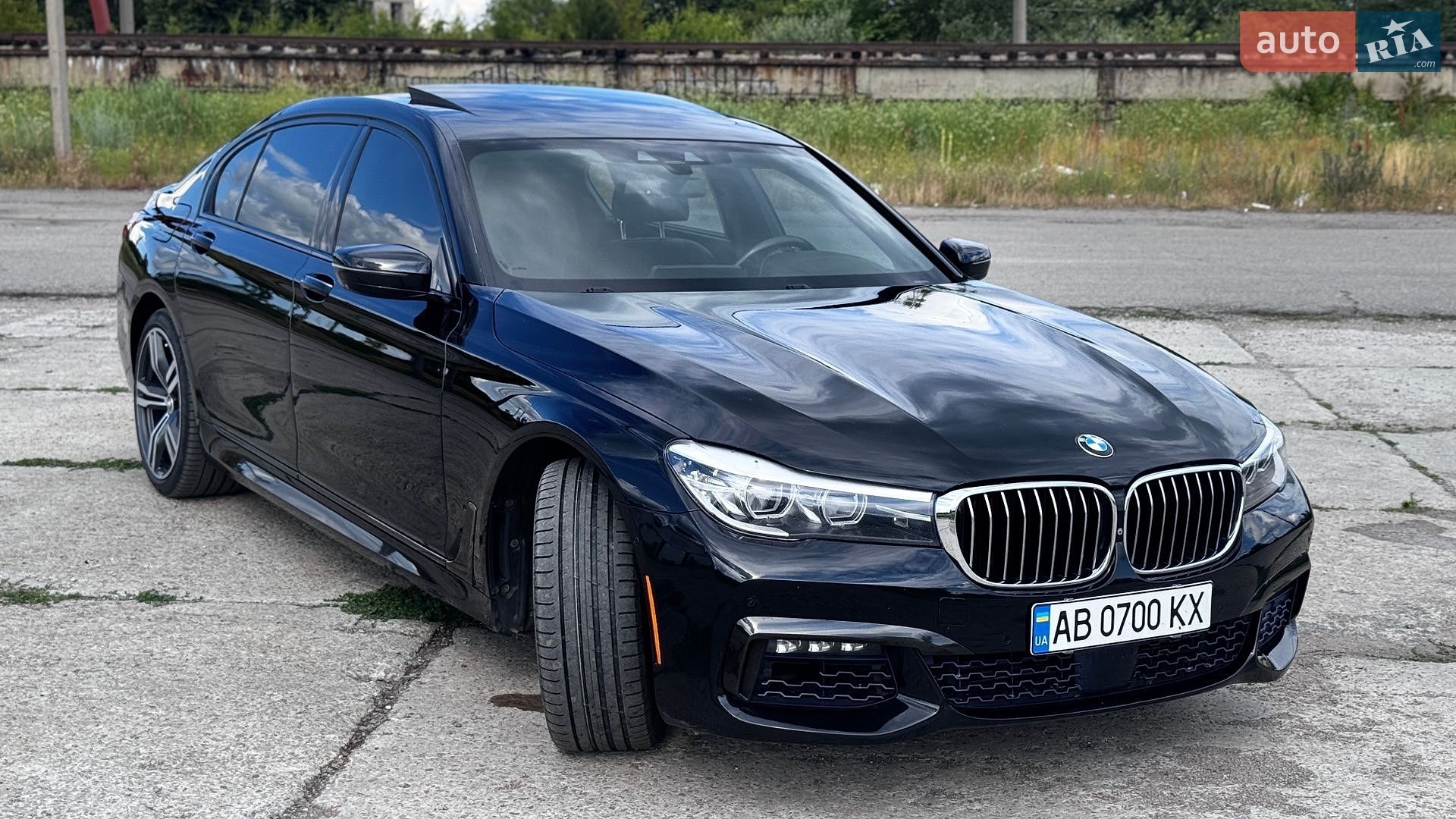 BMW 7 Series 2016 VIN WBA7E2C5XGG738986 фото оголошення 3 з 20