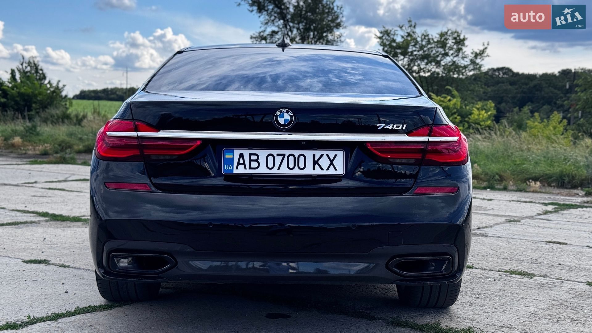 BMW 7 Series 2016 VIN WBA7E2C5XGG738986 фото оголошення 10 з 20