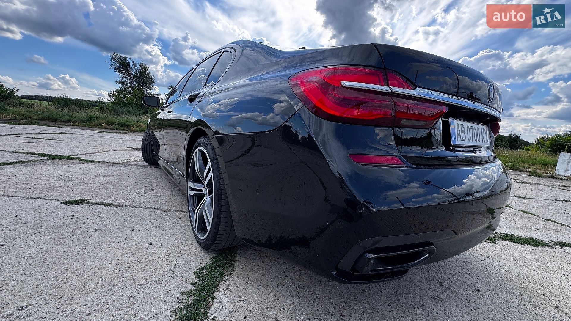 BMW 7 Series 2016 VIN WBA7E2C5XGG738986 фото оголошення 8 з 20