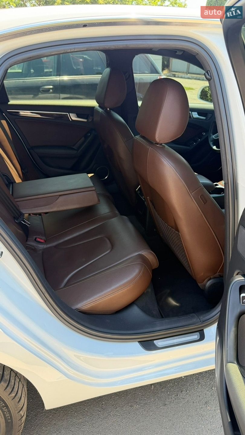 Audi A4 2012 VIN WAUFFAFL5DN027443 фото оголошення 10 з 12