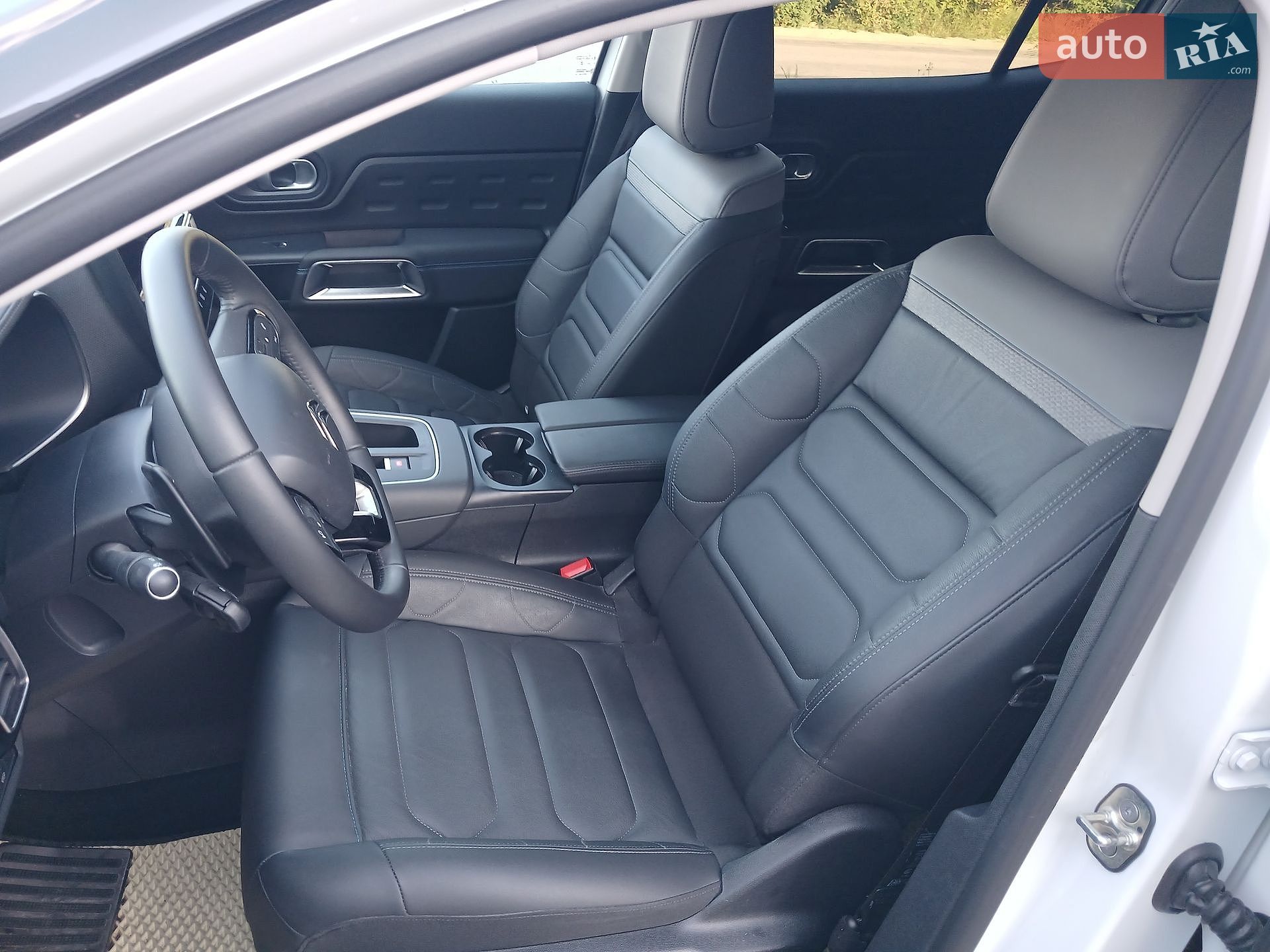 Citroen C5 Aircross 2023 VIN VR7AJEHZRPL046455 фото оголошення 20 з 44
