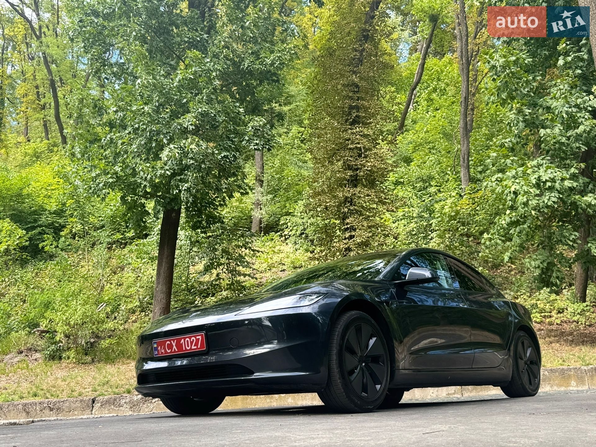 Tesla Model 3 2025 VIN 5YJ3E1EA1SF020171 фото оголошення 7 з 21
