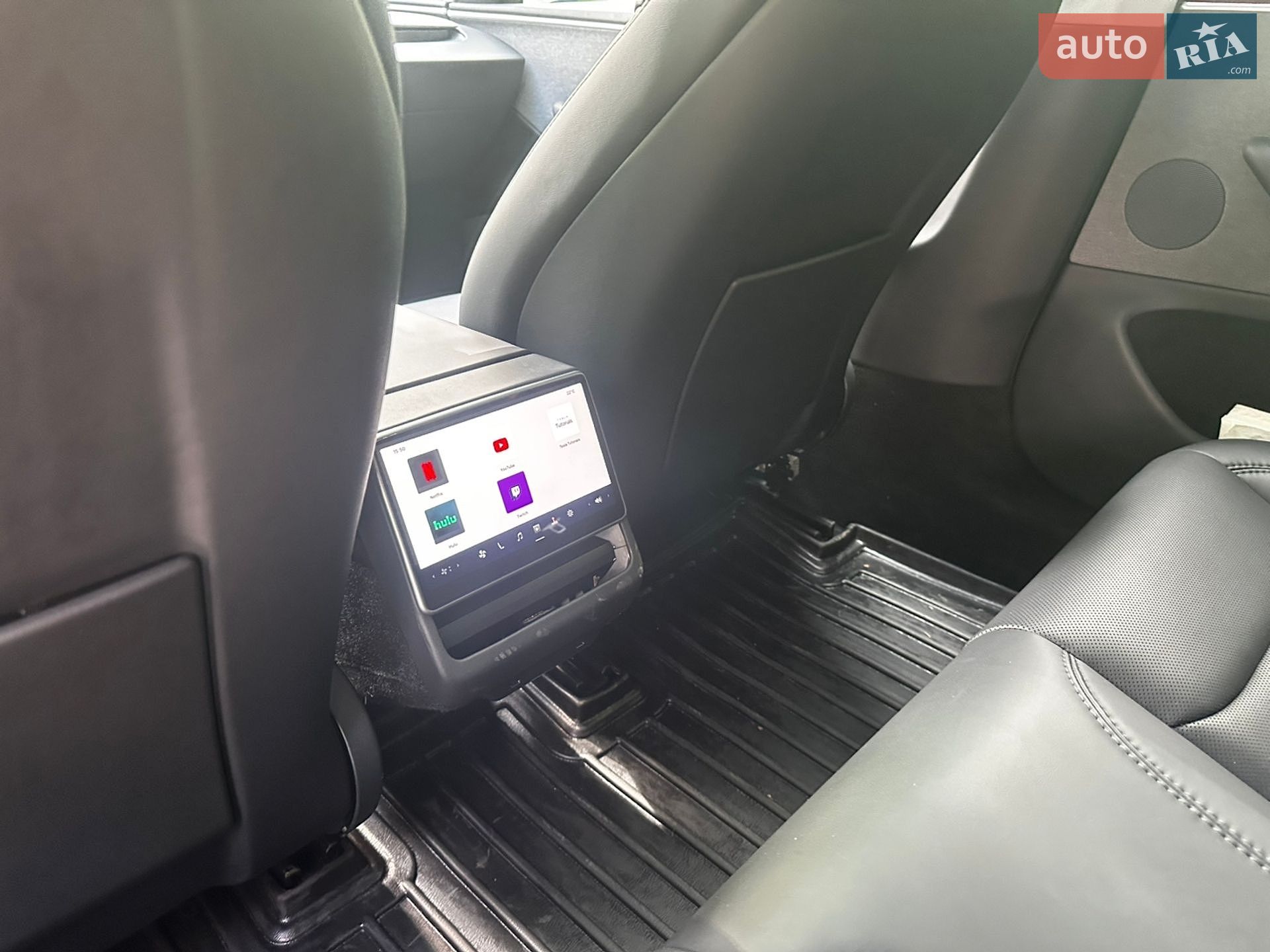 Tesla Model 3 2025 VIN 5YJ3E1EA1SF020171 фото оголошення 16 з 21