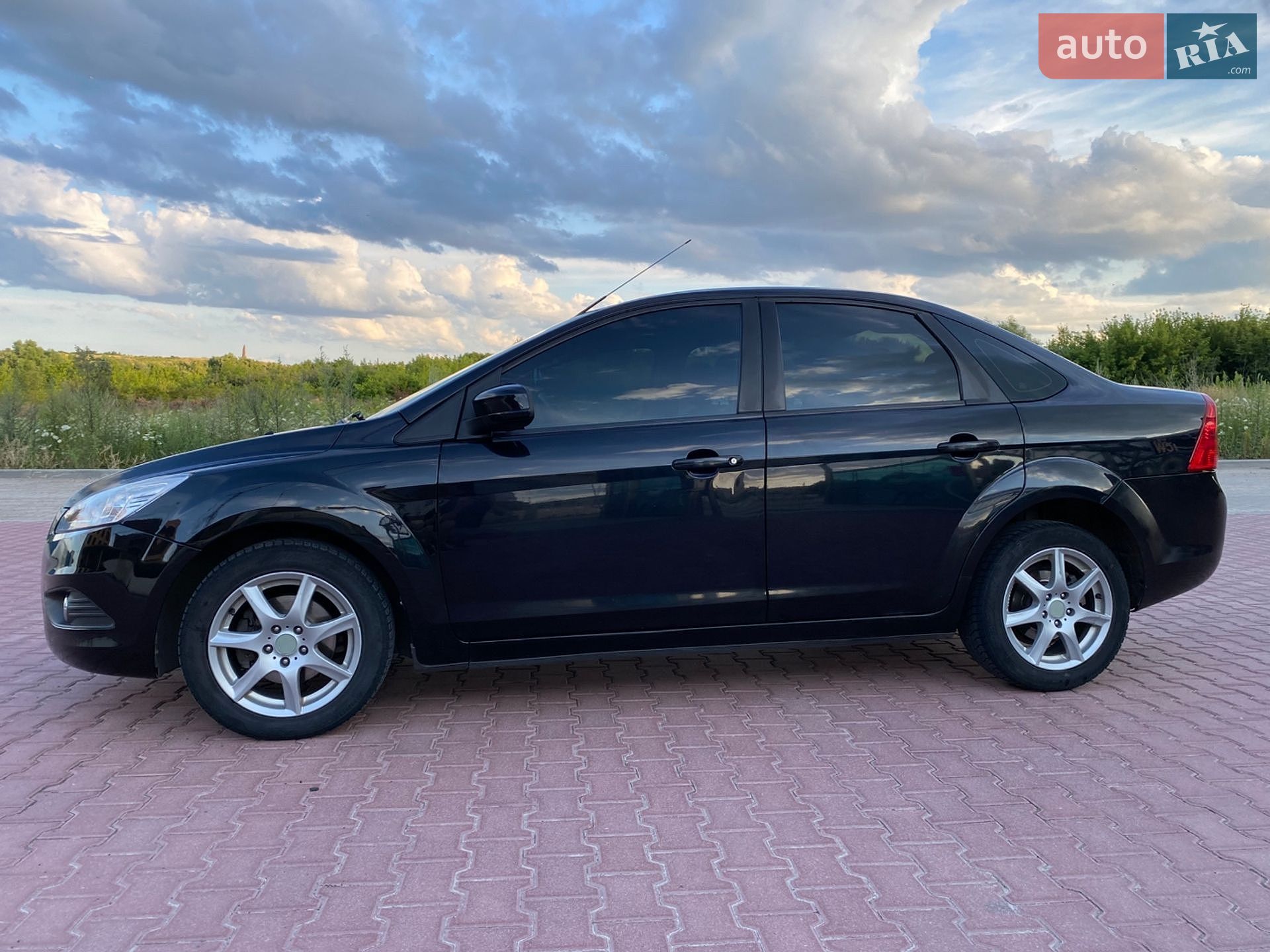 Ford Focus 2008 VIN WF0HXXWPDH8L74221 фото оголошення 2 з 9