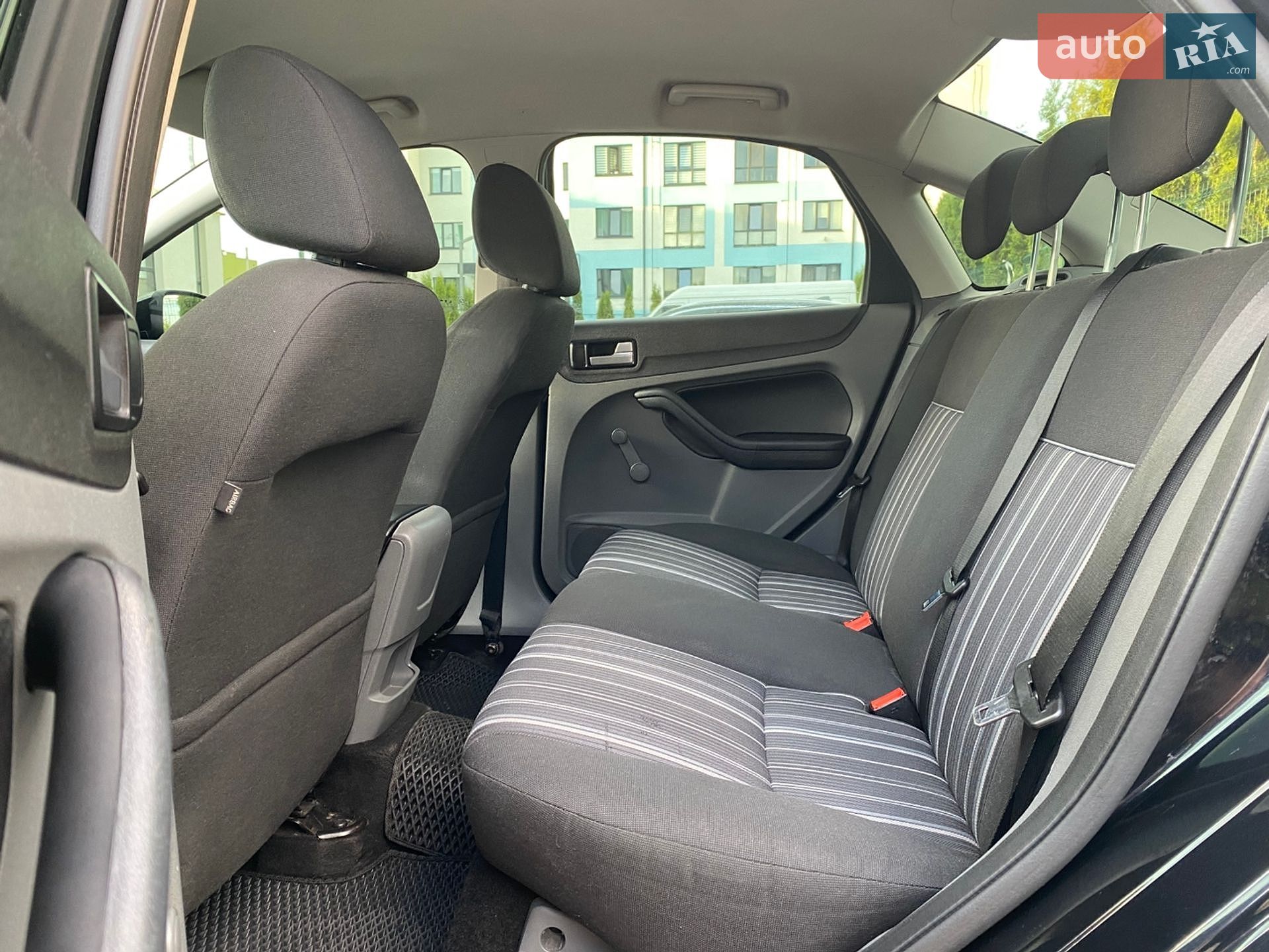 Ford Focus 2008 VIN WF0HXXWPDH8L74221 фото оголошення 8 з 9