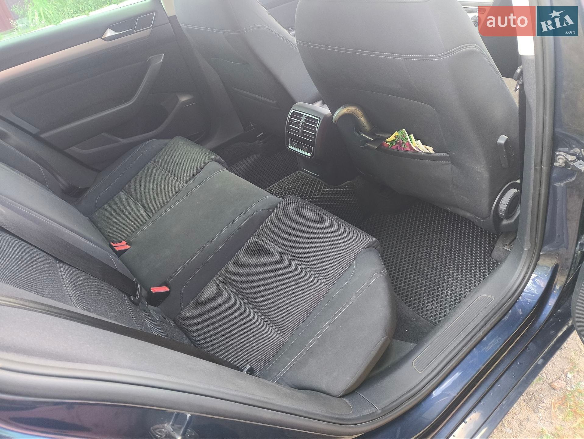 Volkswagen Passat 2015 VIN WVWZZZ3CZFE402130 фото оголошення 5 з 16