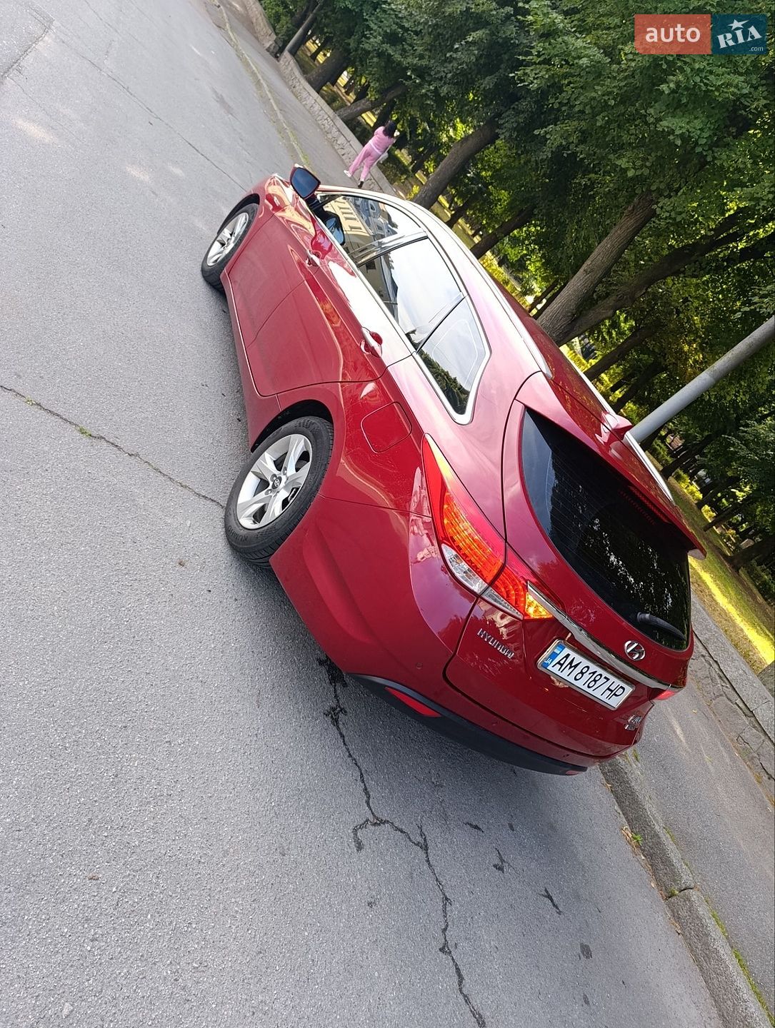 Hyundai i40 2015 VIN KMHLC81UBFU101638 фото оголошення 4 з 16