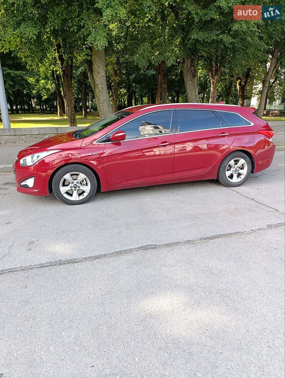Hyundai i40 2015 VIN KMHLC81UBFU101638 фото оголошення 3 з 16