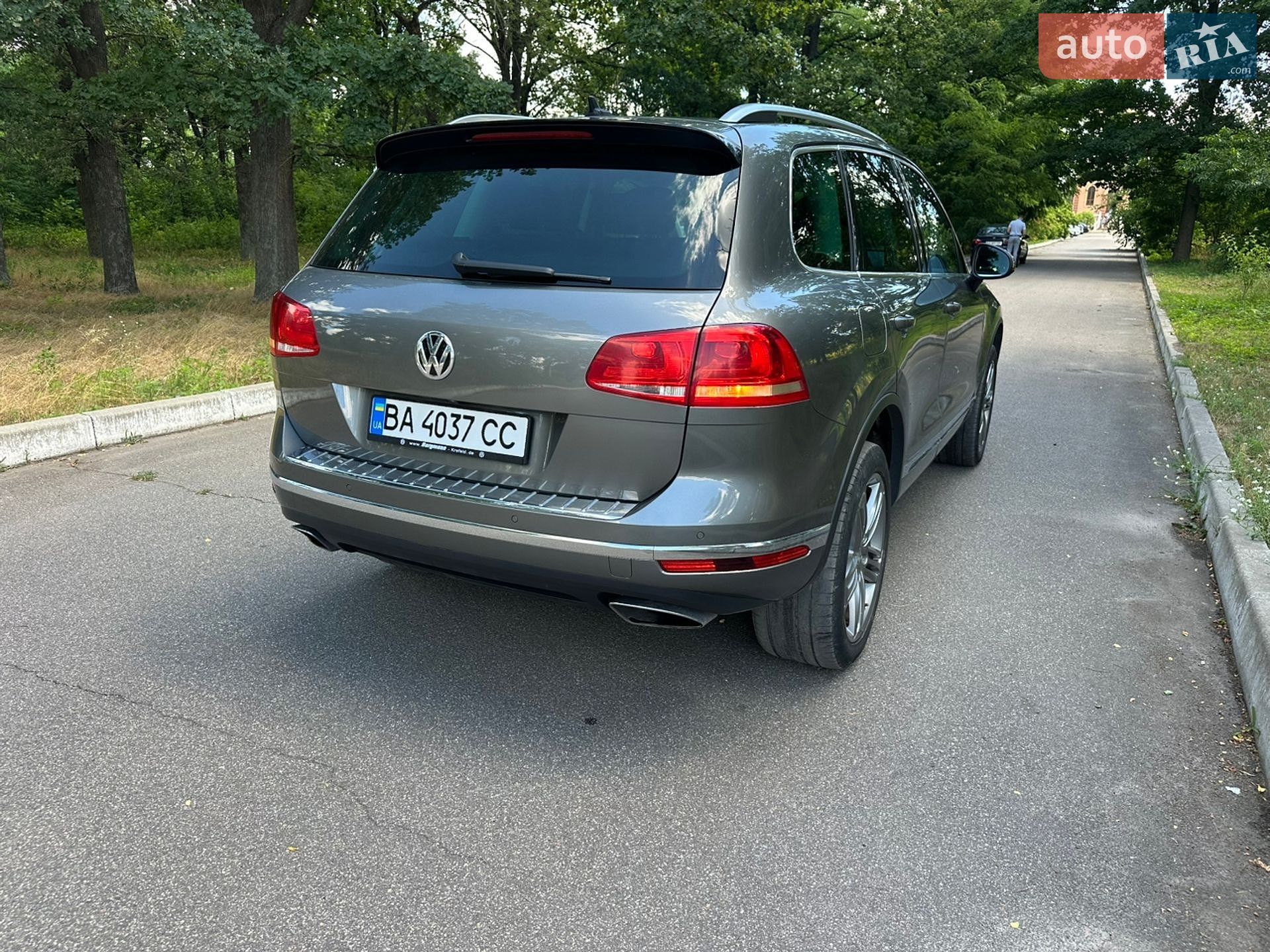 Volkswagen Touareg 2015 VIN WVGZZZ7PZGD012526 фото оголошення 6 з 21