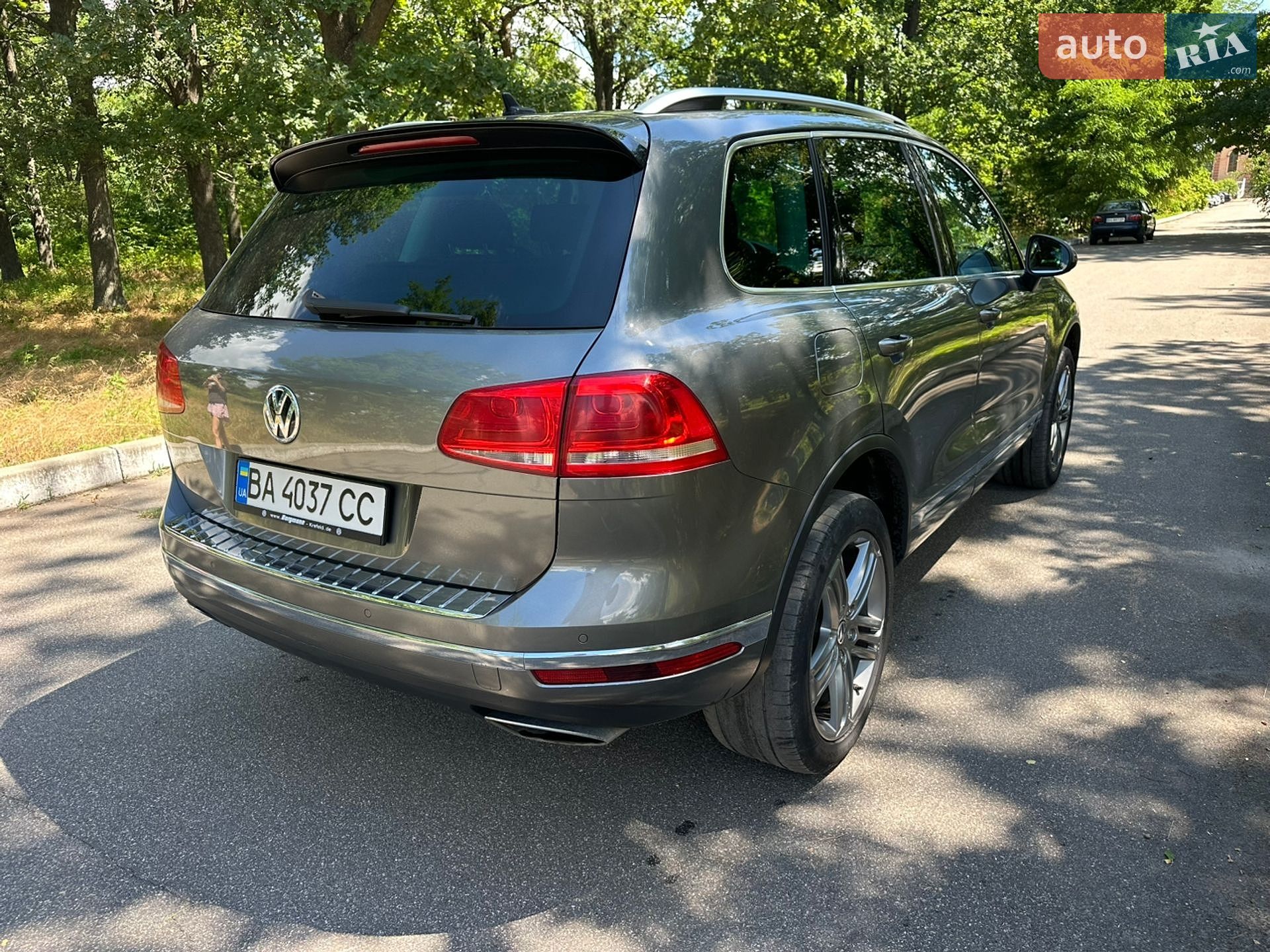 Volkswagen Touareg 2015 VIN WVGZZZ7PZGD012526 фото оголошення 7 з 21