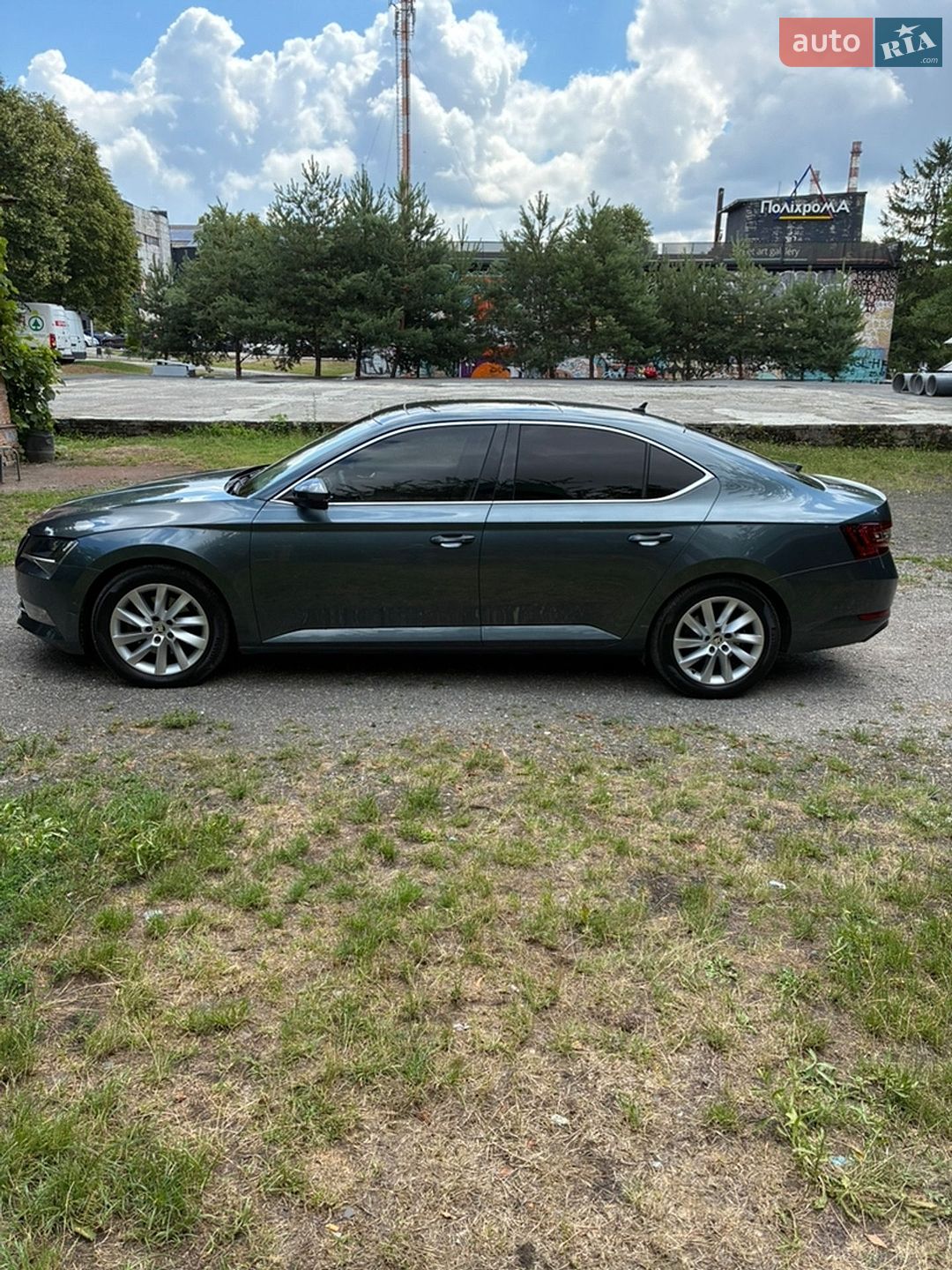 Skoda Superb 2016 VIN TMBAJ7NP7H7009233 фото оголошення 7 з 43