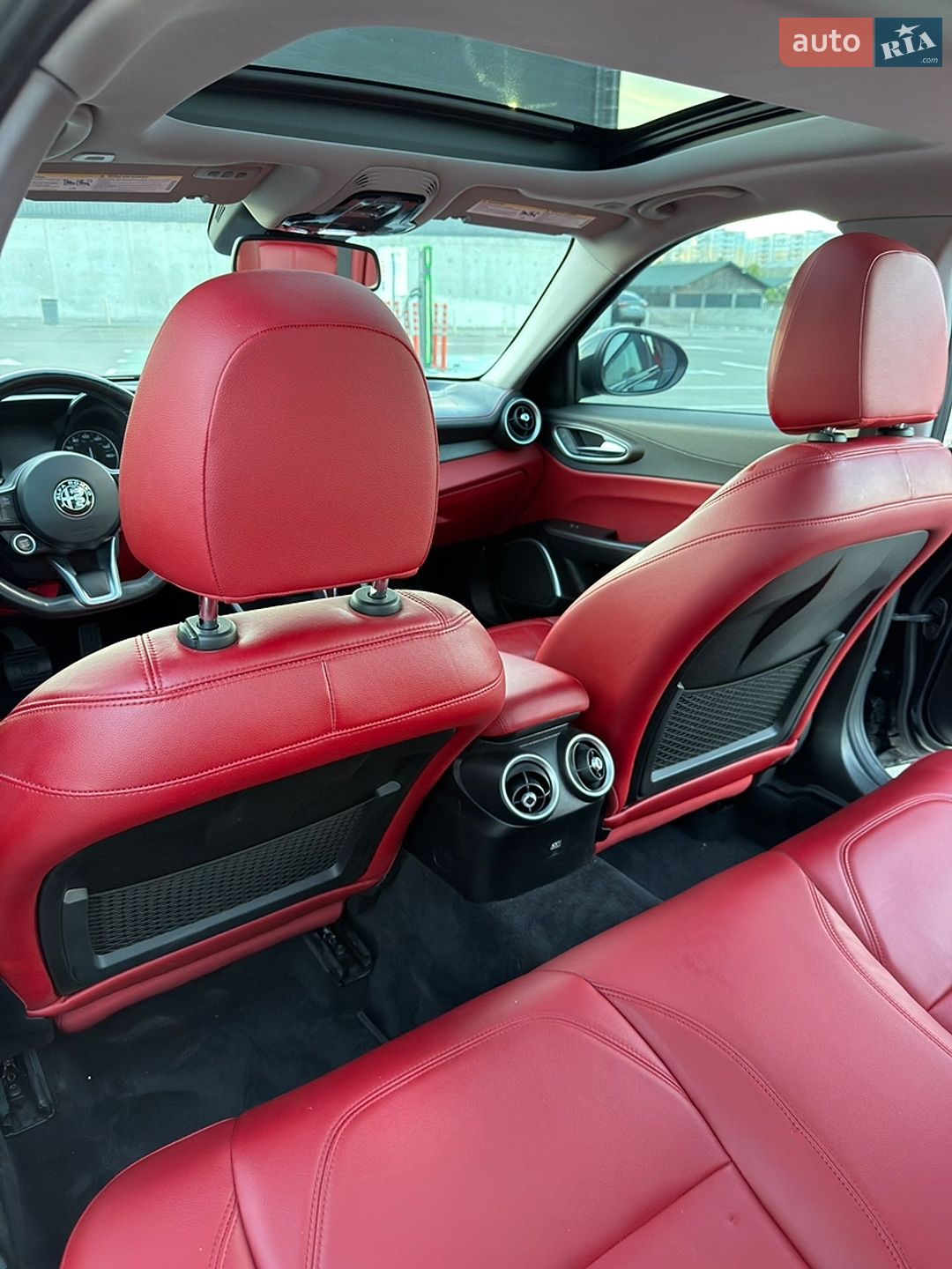 Alfa Romeo Giulia 2021 VIN ZARFAMBN6M7644810 фото оголошення 19 з 24