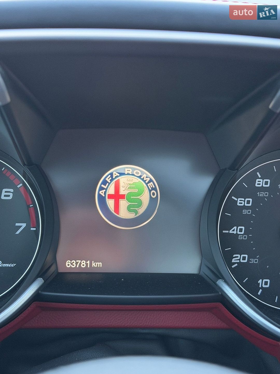 Alfa Romeo Giulia 2021 VIN ZARFAMBN6M7644810 фото оголошення 22 з 24