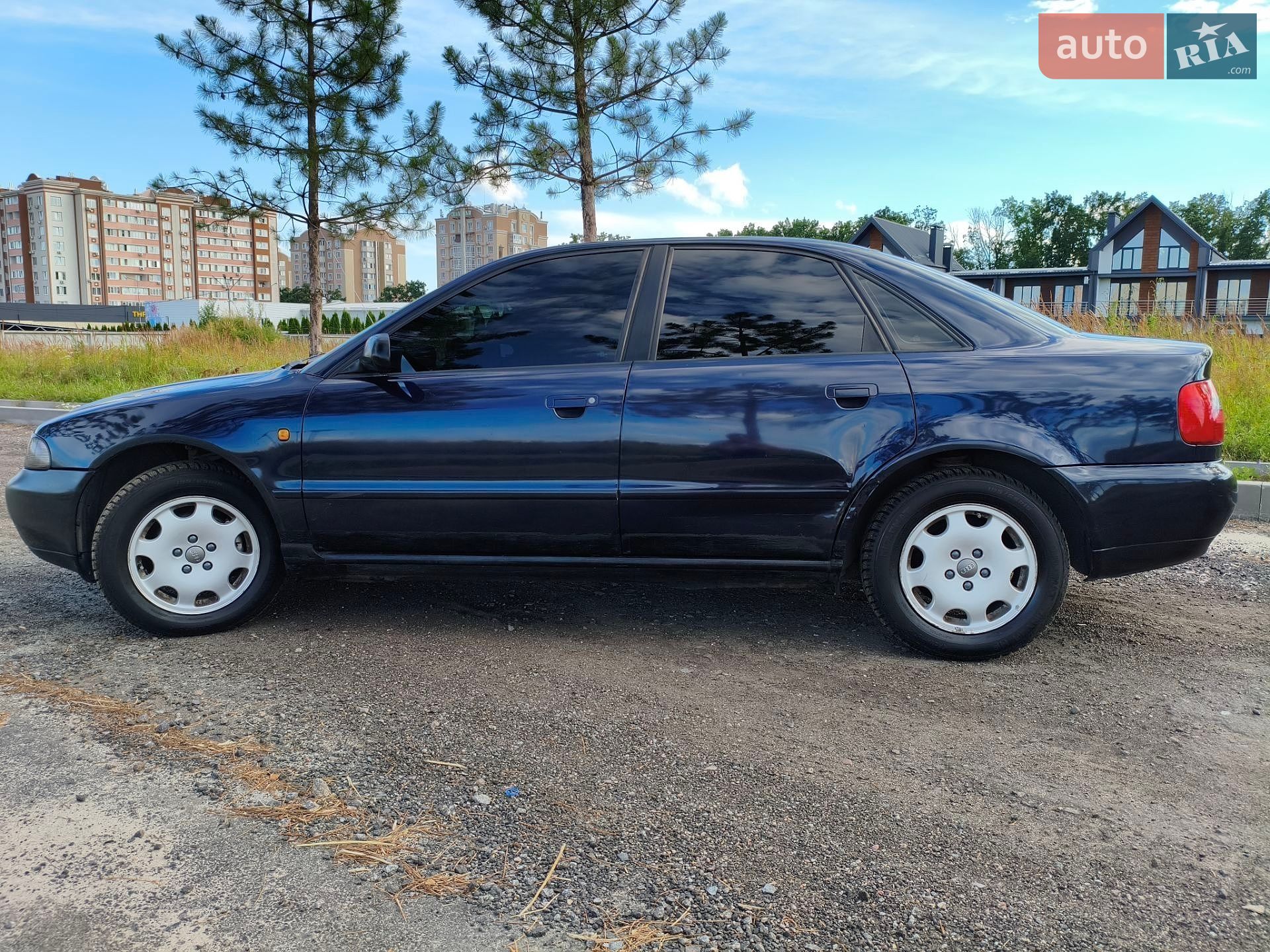 Audi A4 1998 VIN WAUZZZ8DZWA090858 фото оголошення 6 з 27