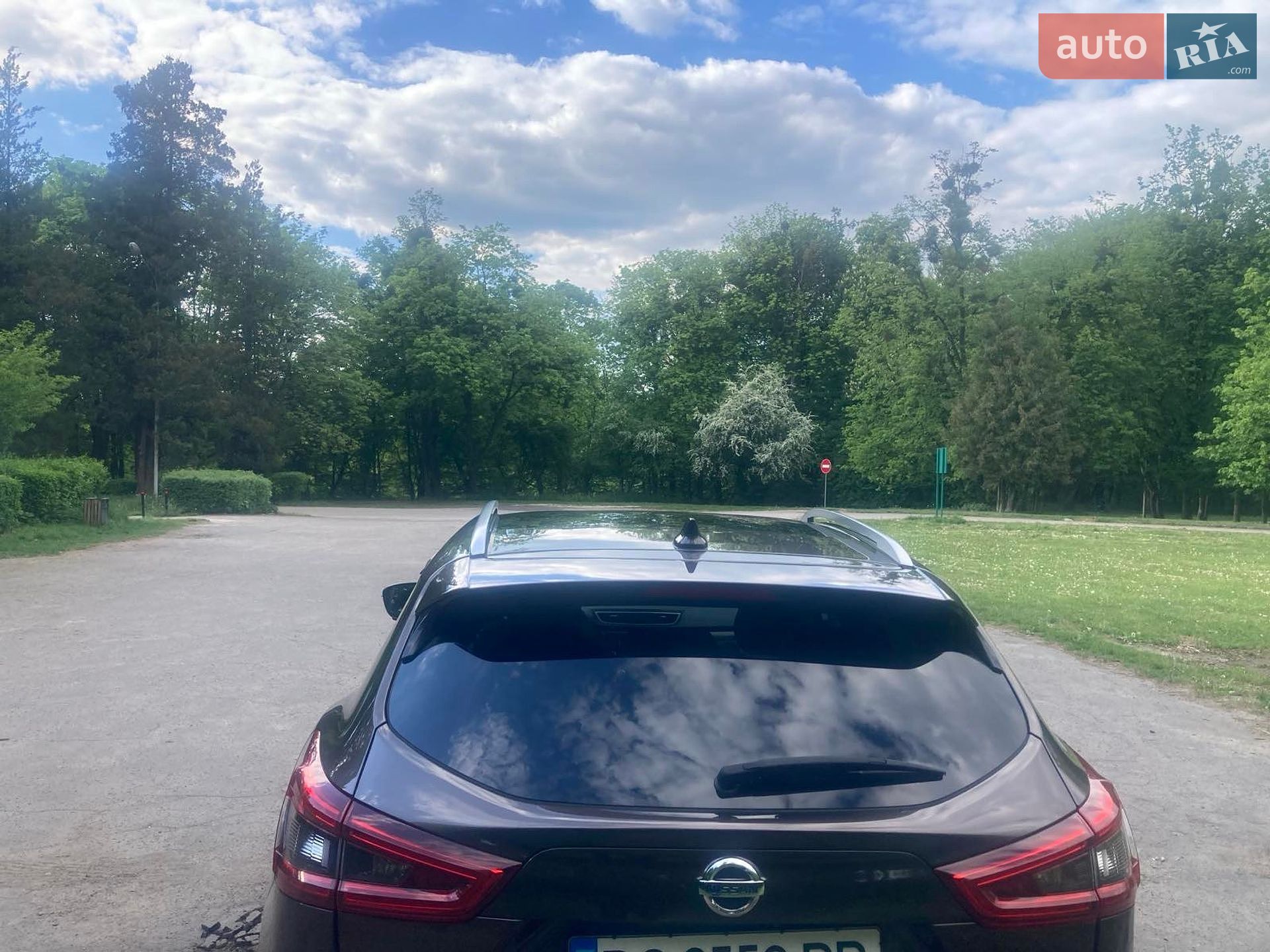 Nissan Qashqai 2019 VIN SJNFDAJ11U2608271 фото оголошення 4 з 11
