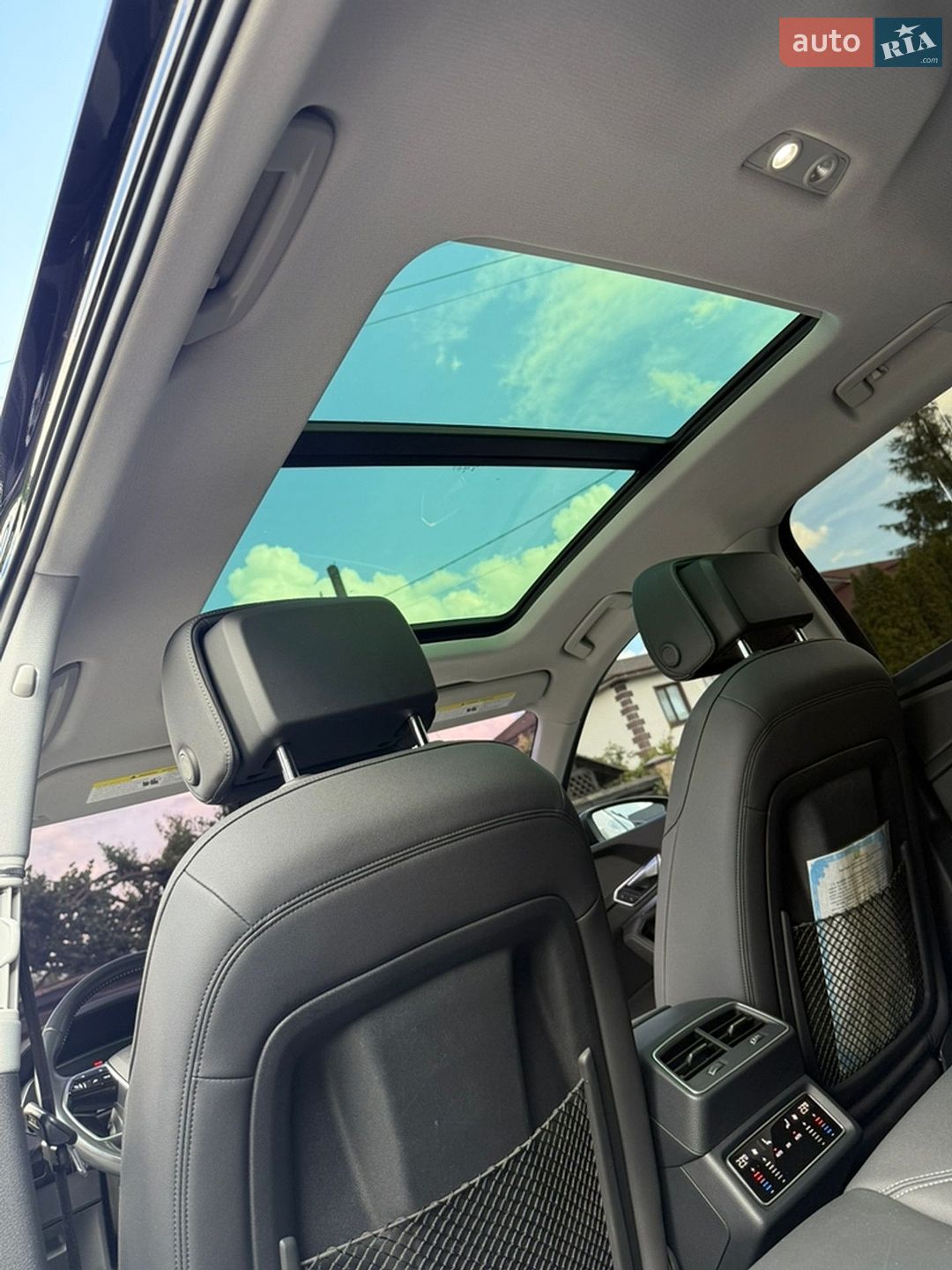 Audi e-tron 2021 VIN WA1AAAGE3MB024869 фото оголошення 8 з 13
